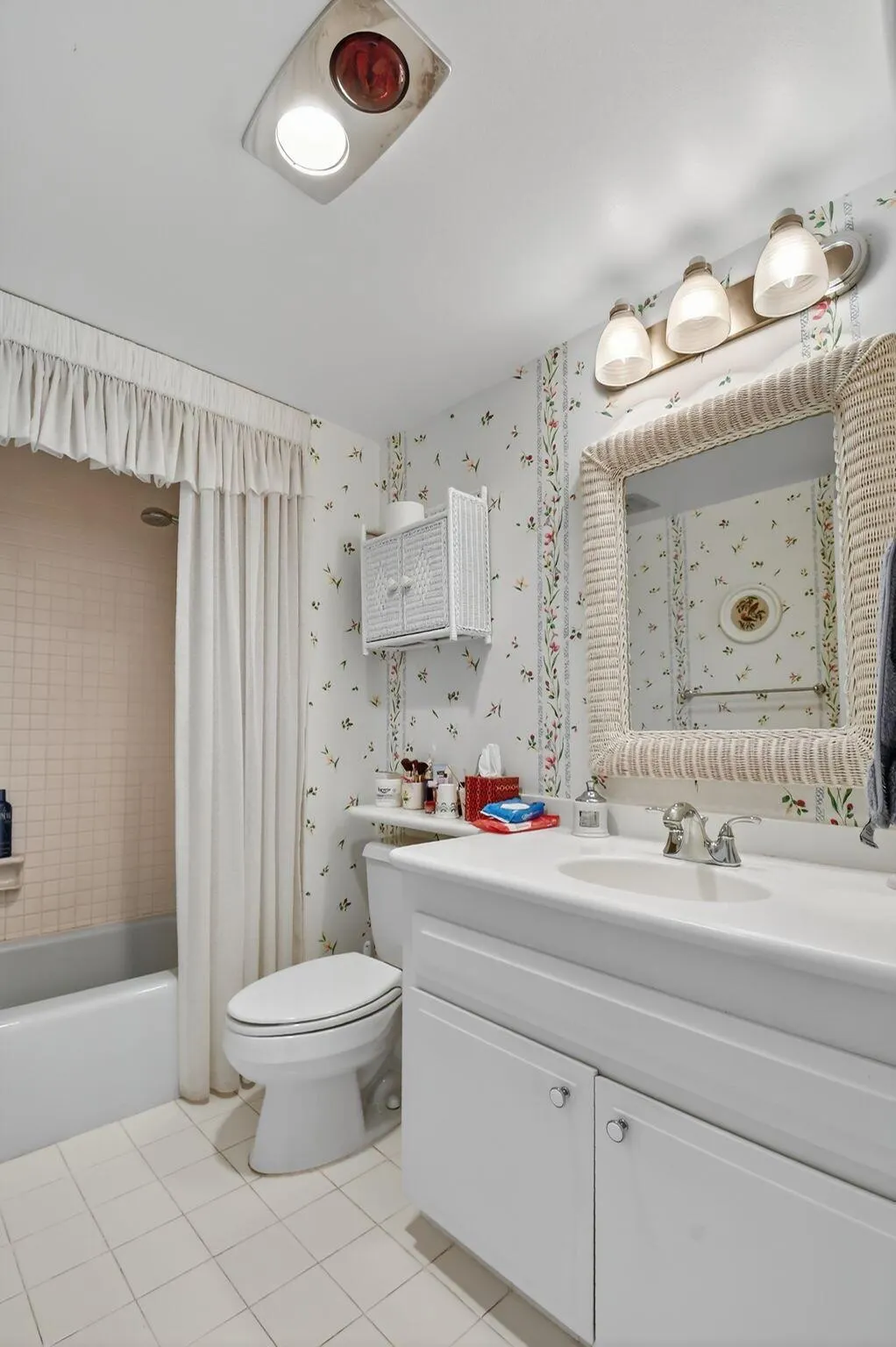 555 SE 6th Avenue, #2-E