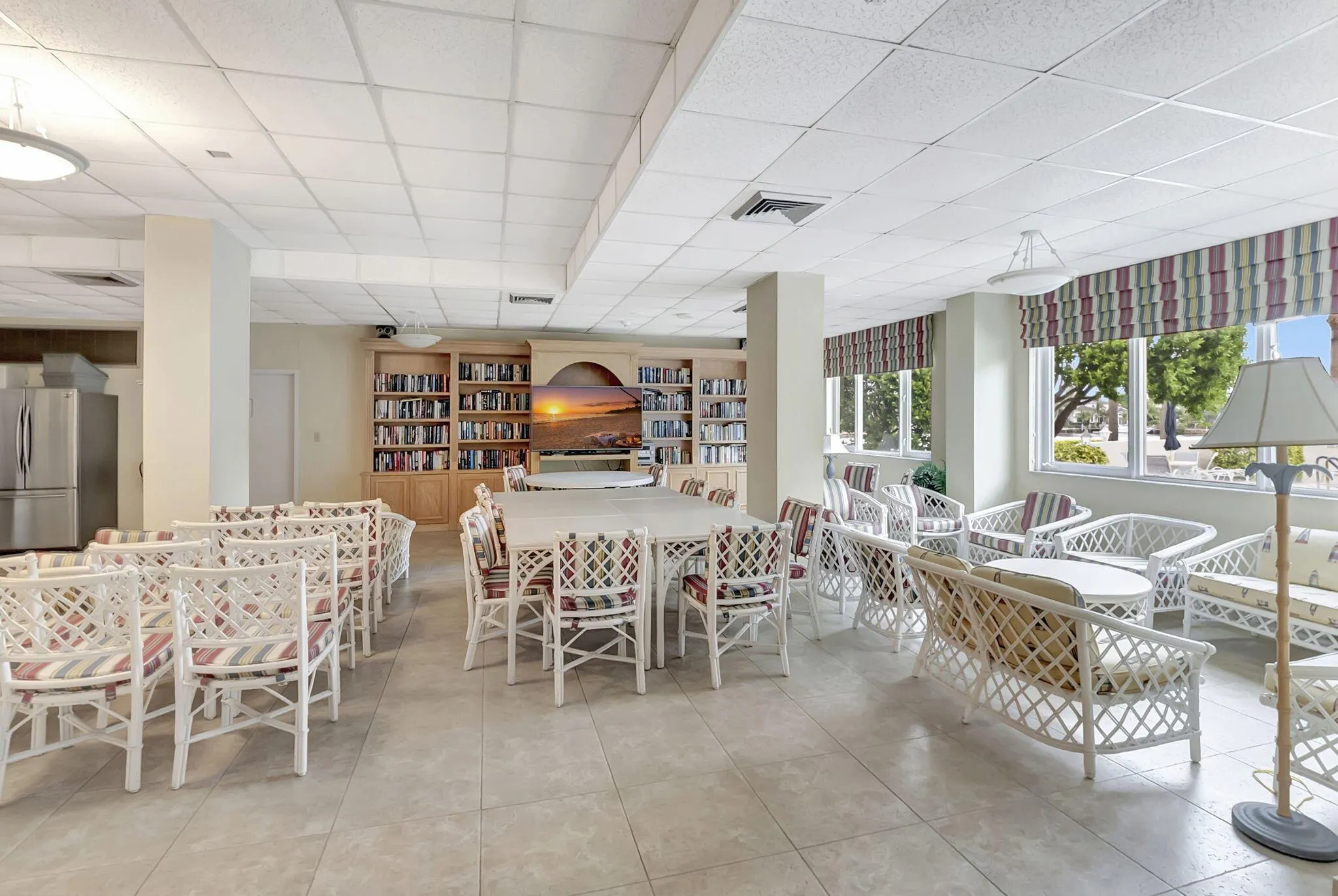 555 SE 6th Avenue, #2-E