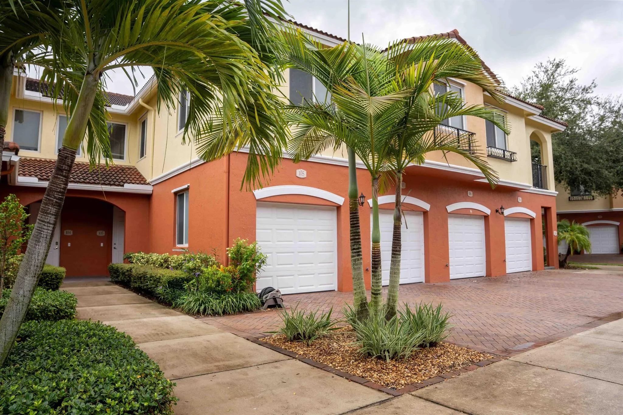 53 SE Sadona Circle SE, #105