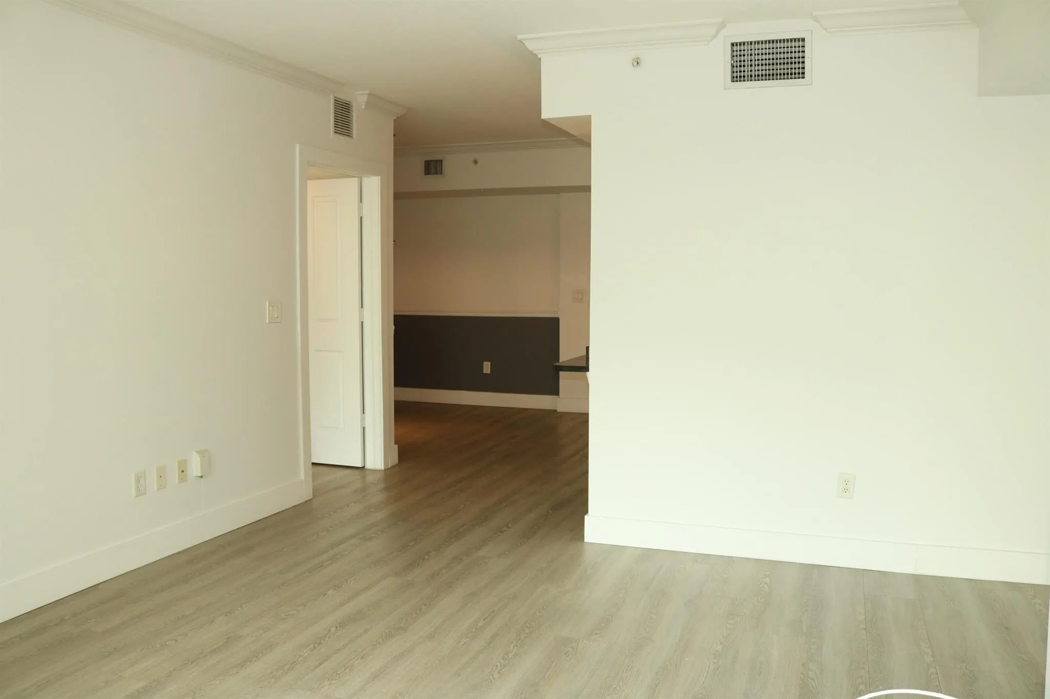 600 S Dixie Highway, #327