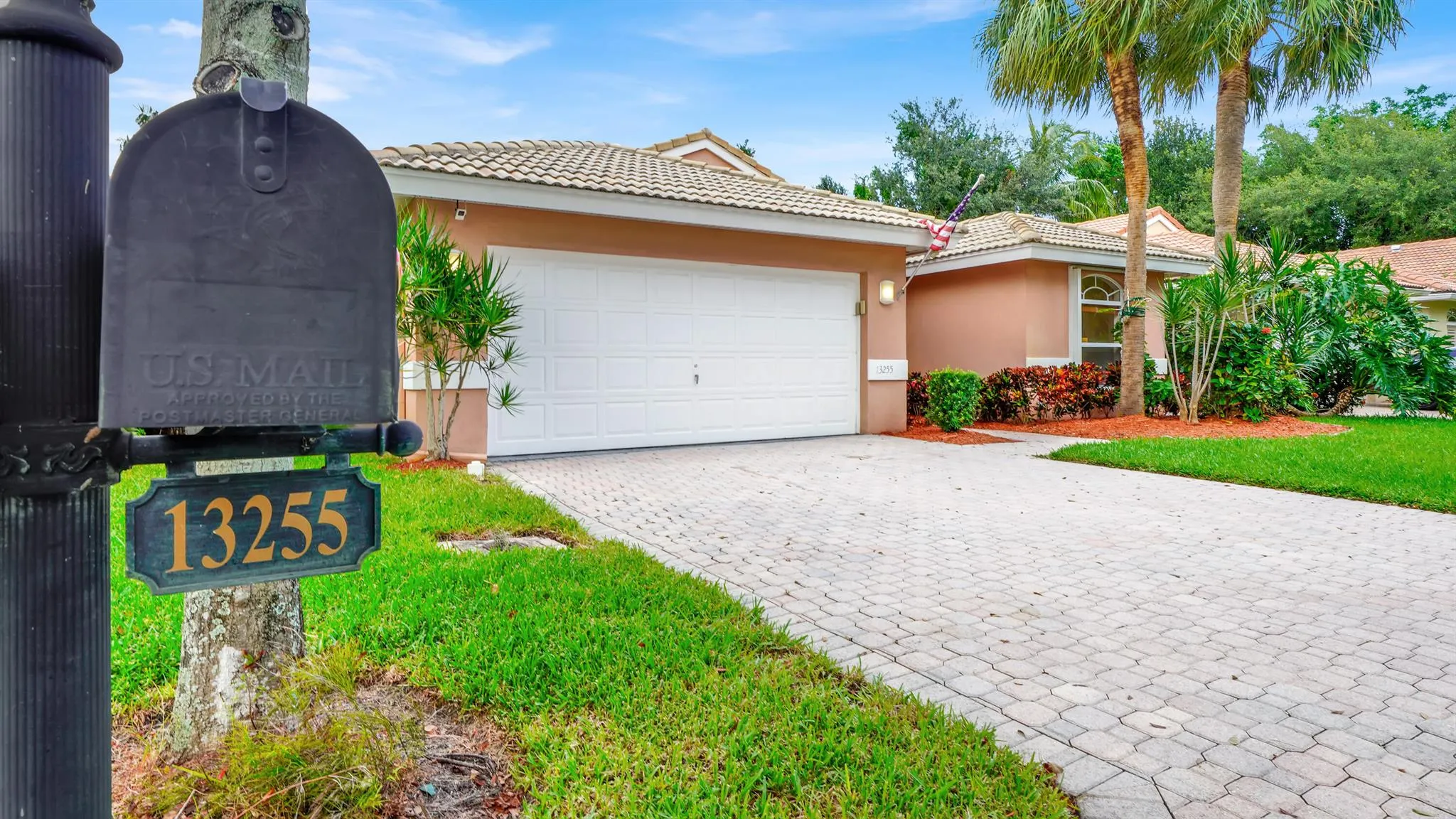 13255 Royale Sabal Court