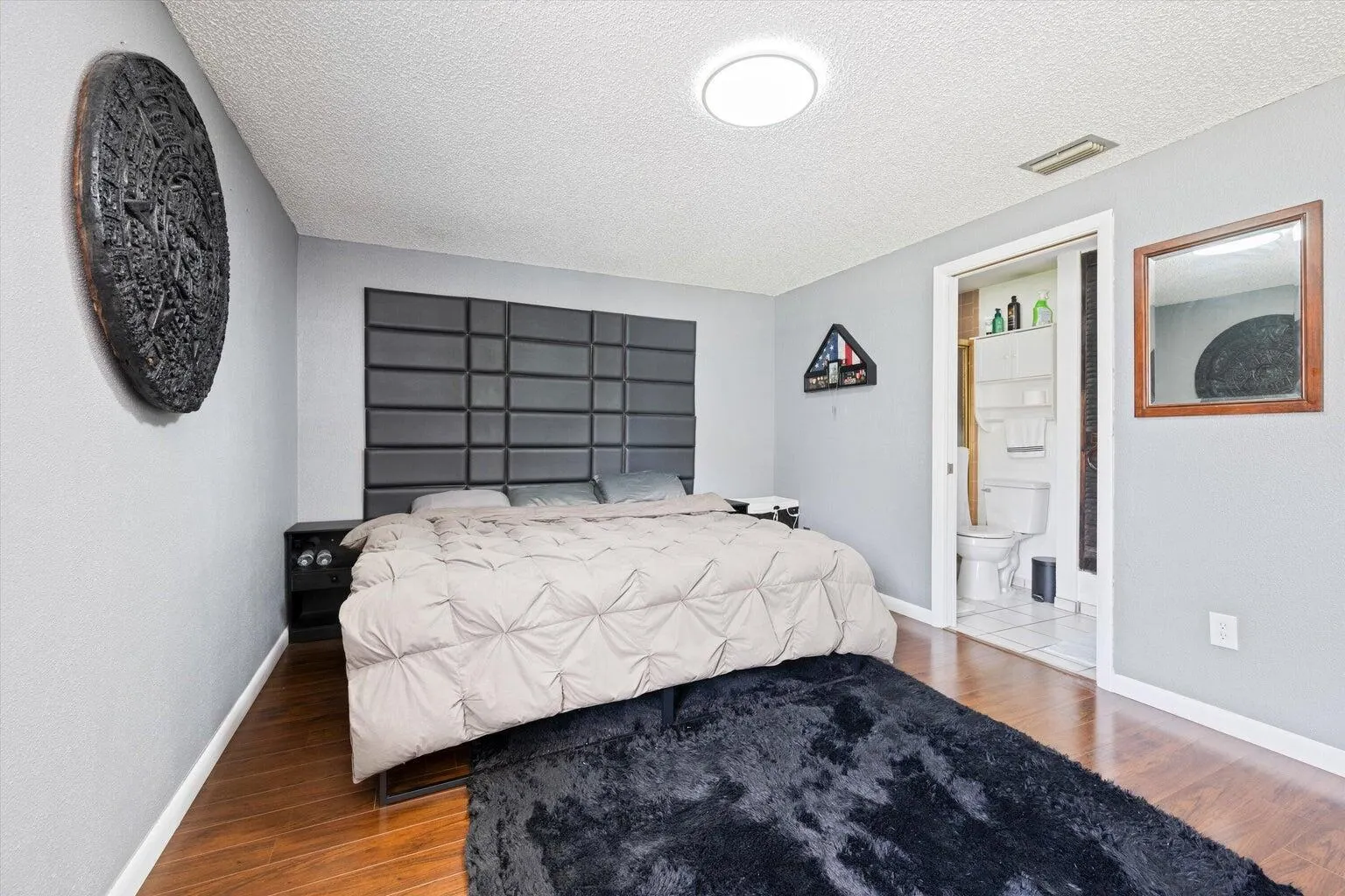 1403 Donwoods Lane