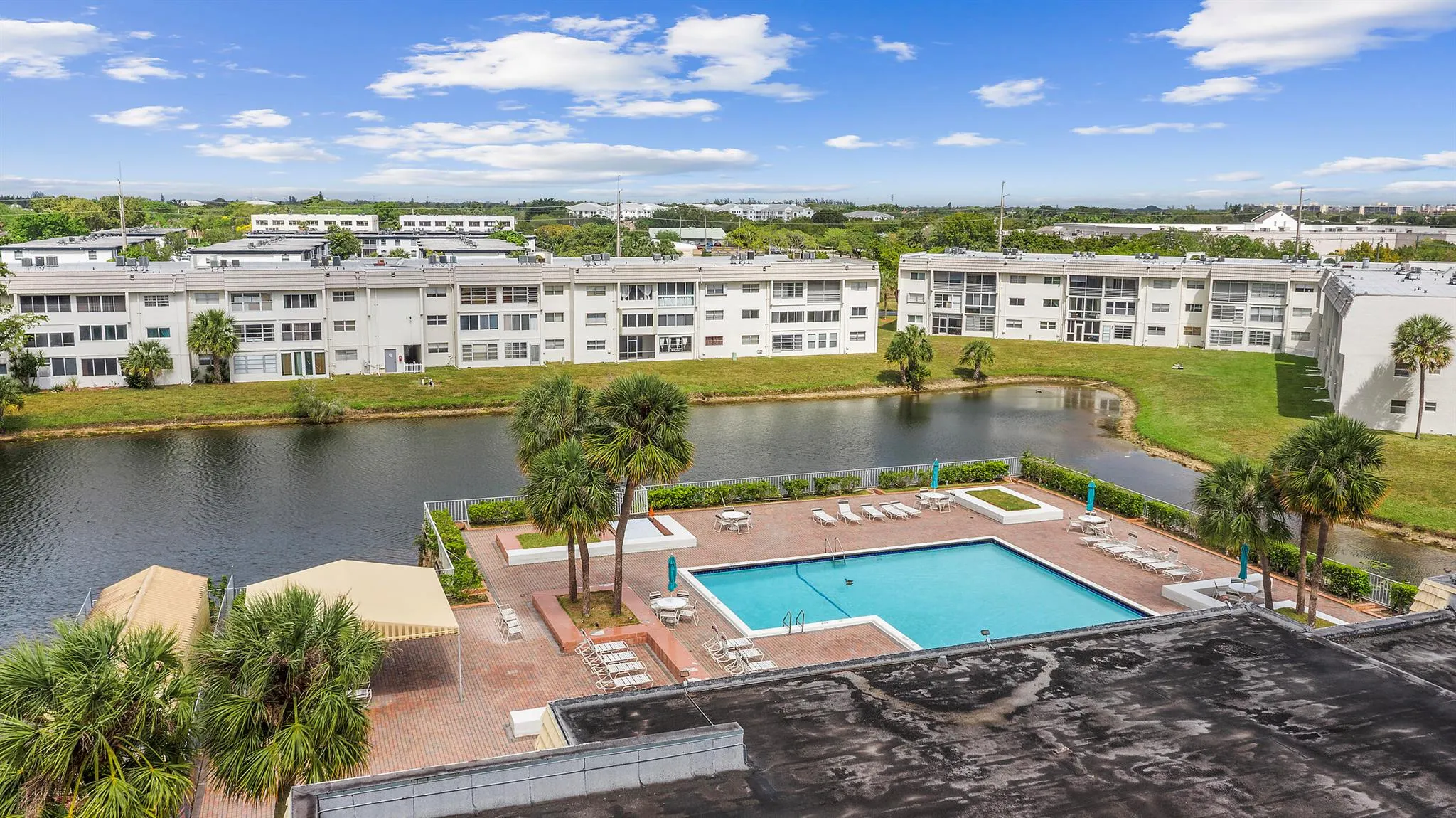 8130 Sunrise Lakes Boulevard, #211