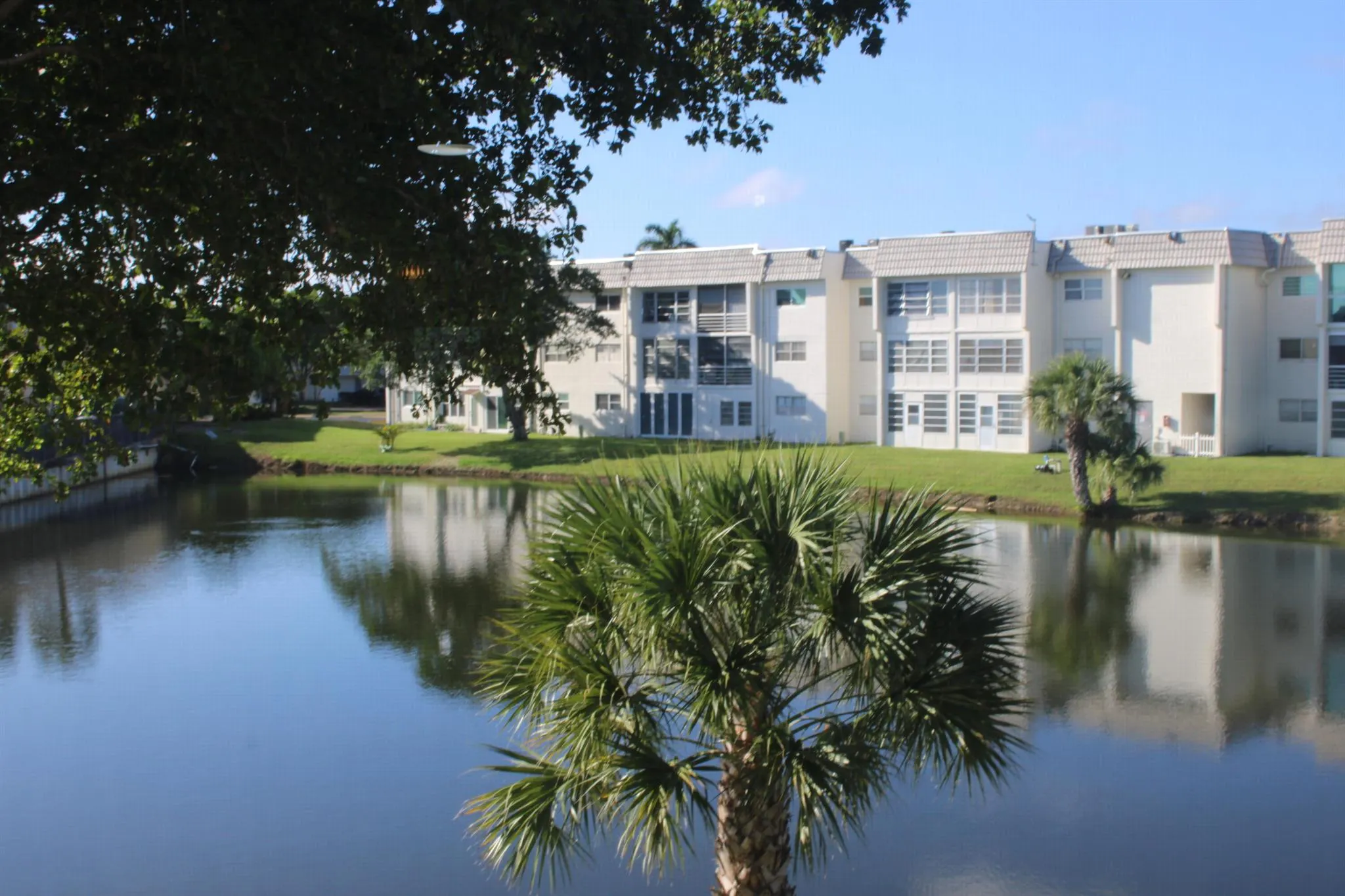 8130 Sunrise Lakes Boulevard, #211