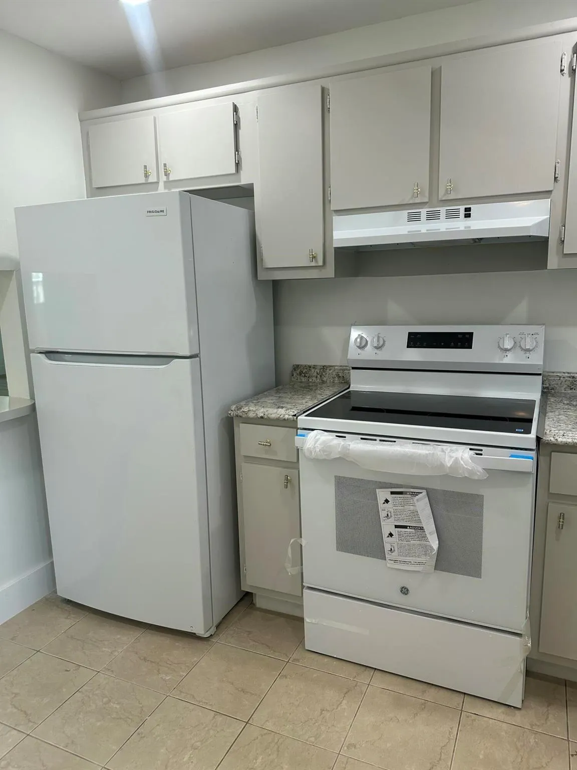 8130 Sunrise Lakes Boulevard, #211
