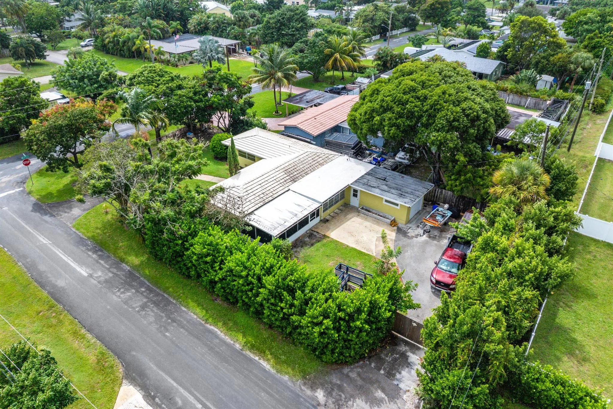 857 NW 8th Avenue