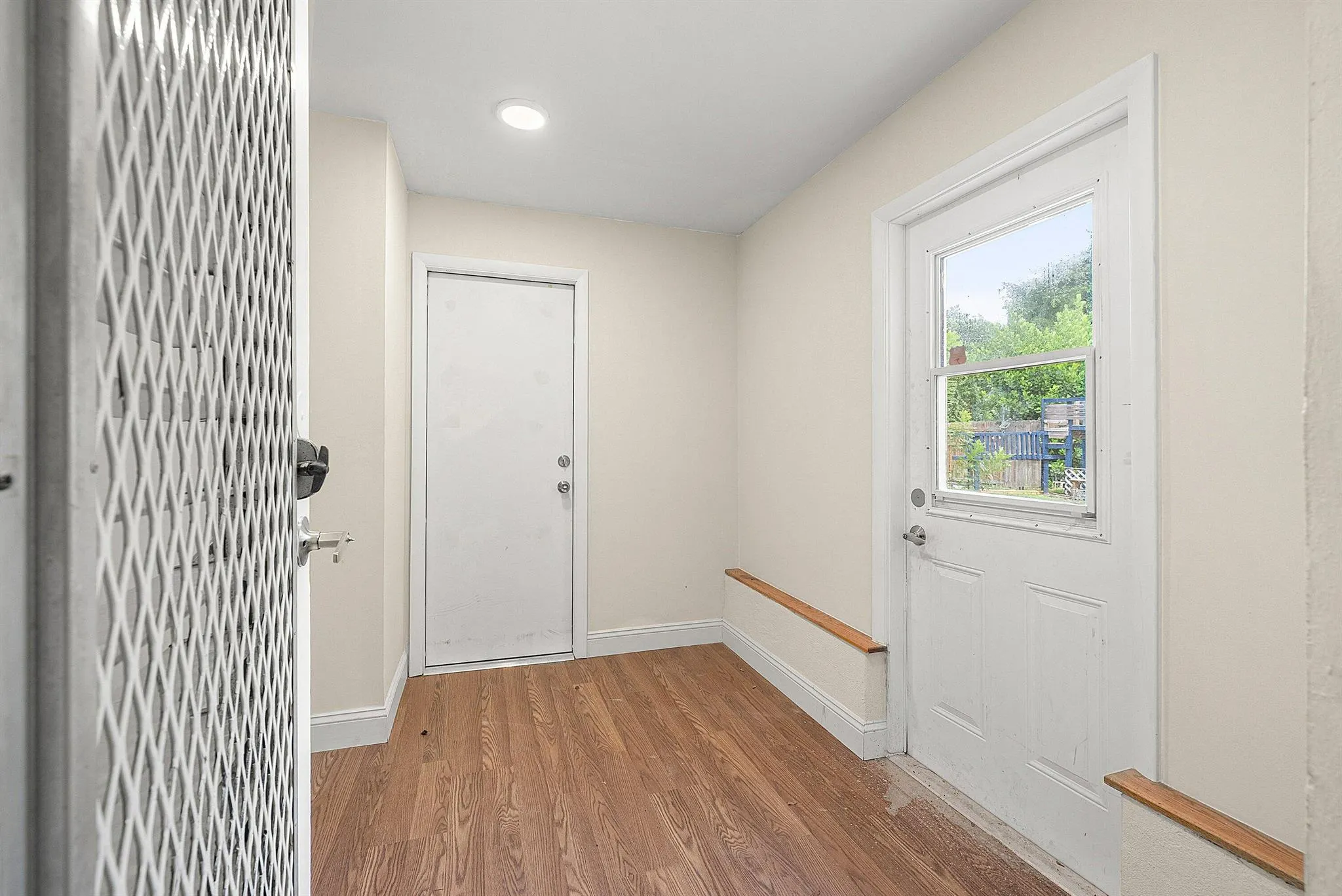 857 NW 8th Avenue