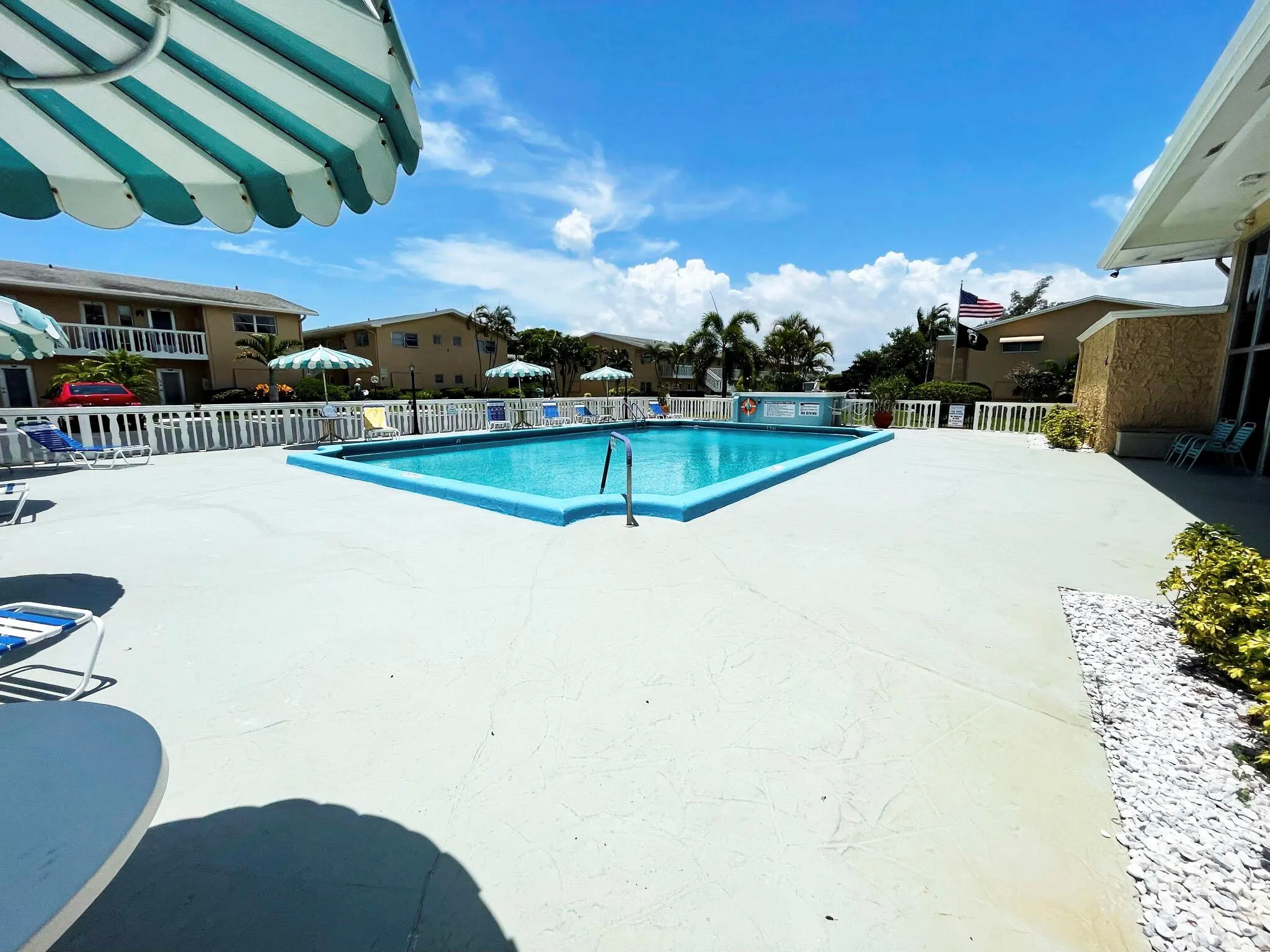 2111 NE 1st Court, #204