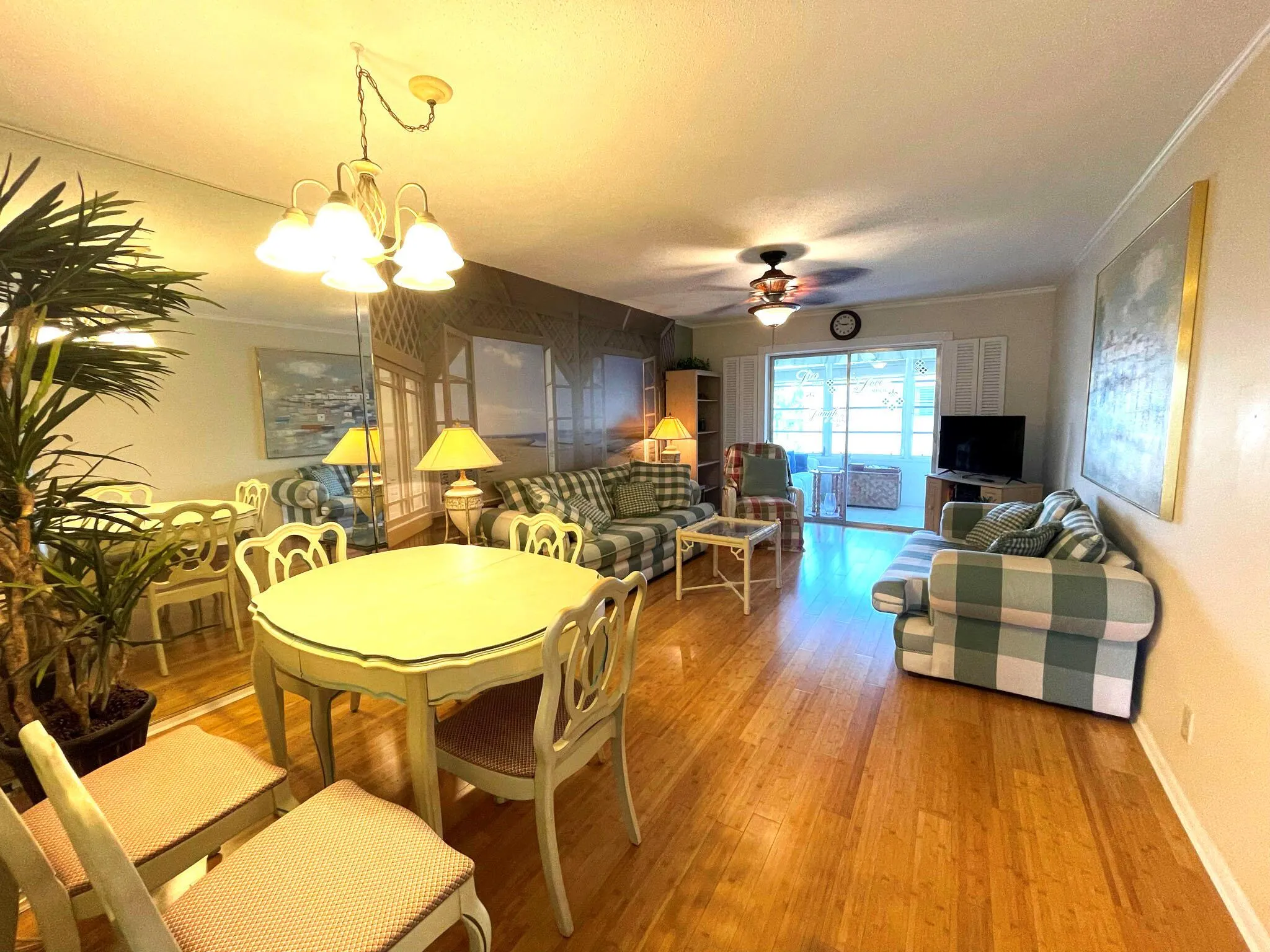 2111 NE 1st Court, #204