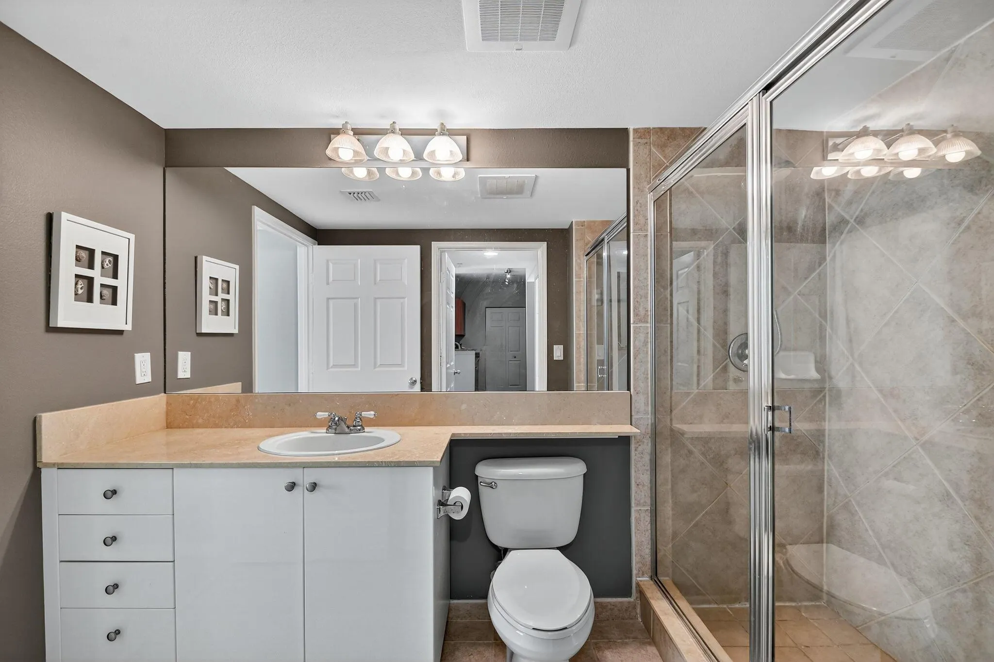 700 E Boynton Beach Boulevard, #803