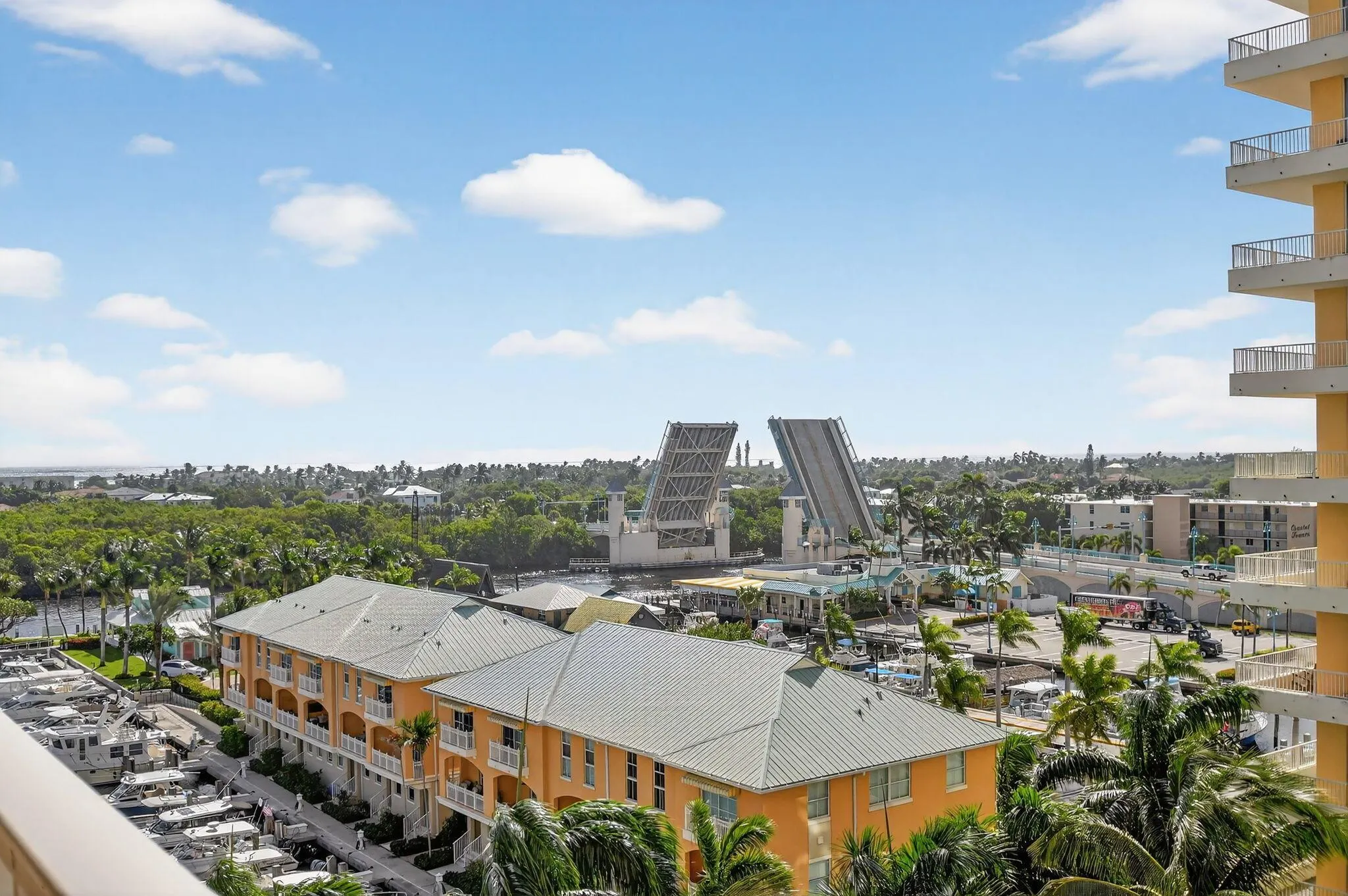 700 E Boynton Beach Boulevard, #803