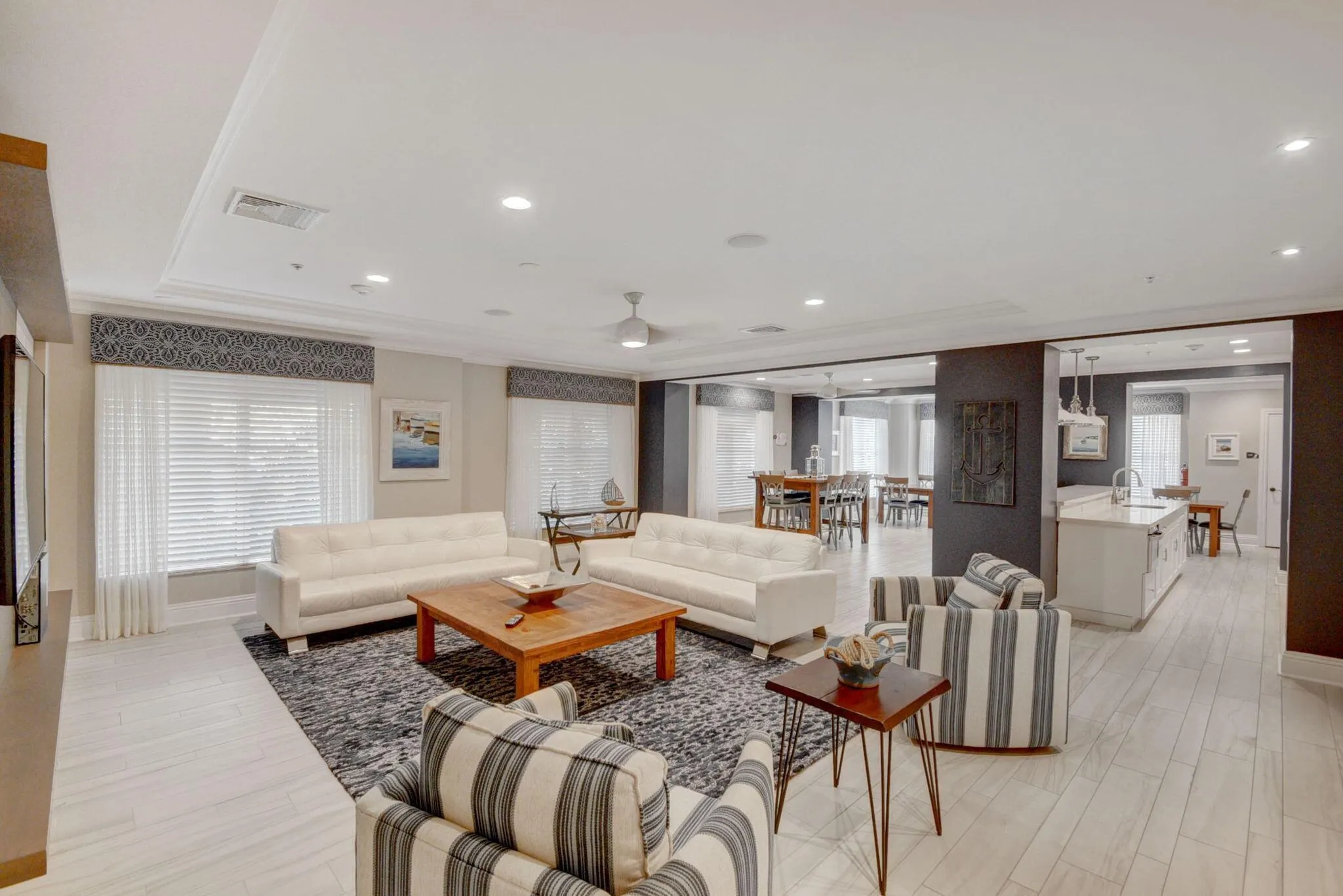 700 E Boynton Beach Boulevard, #803