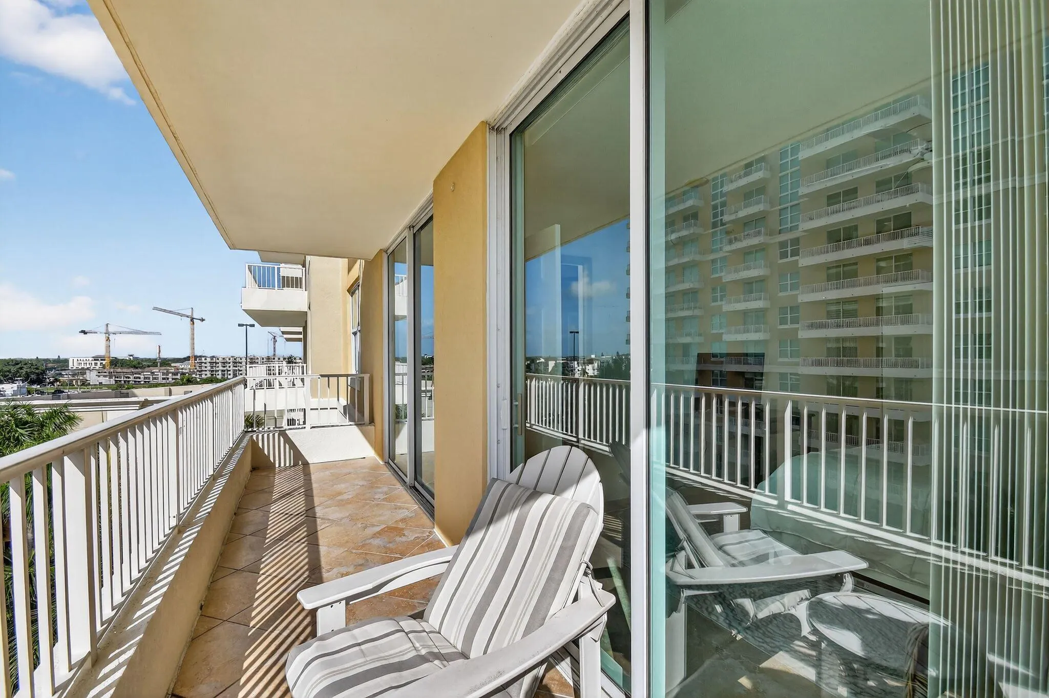 700 E Boynton Beach Boulevard, #803