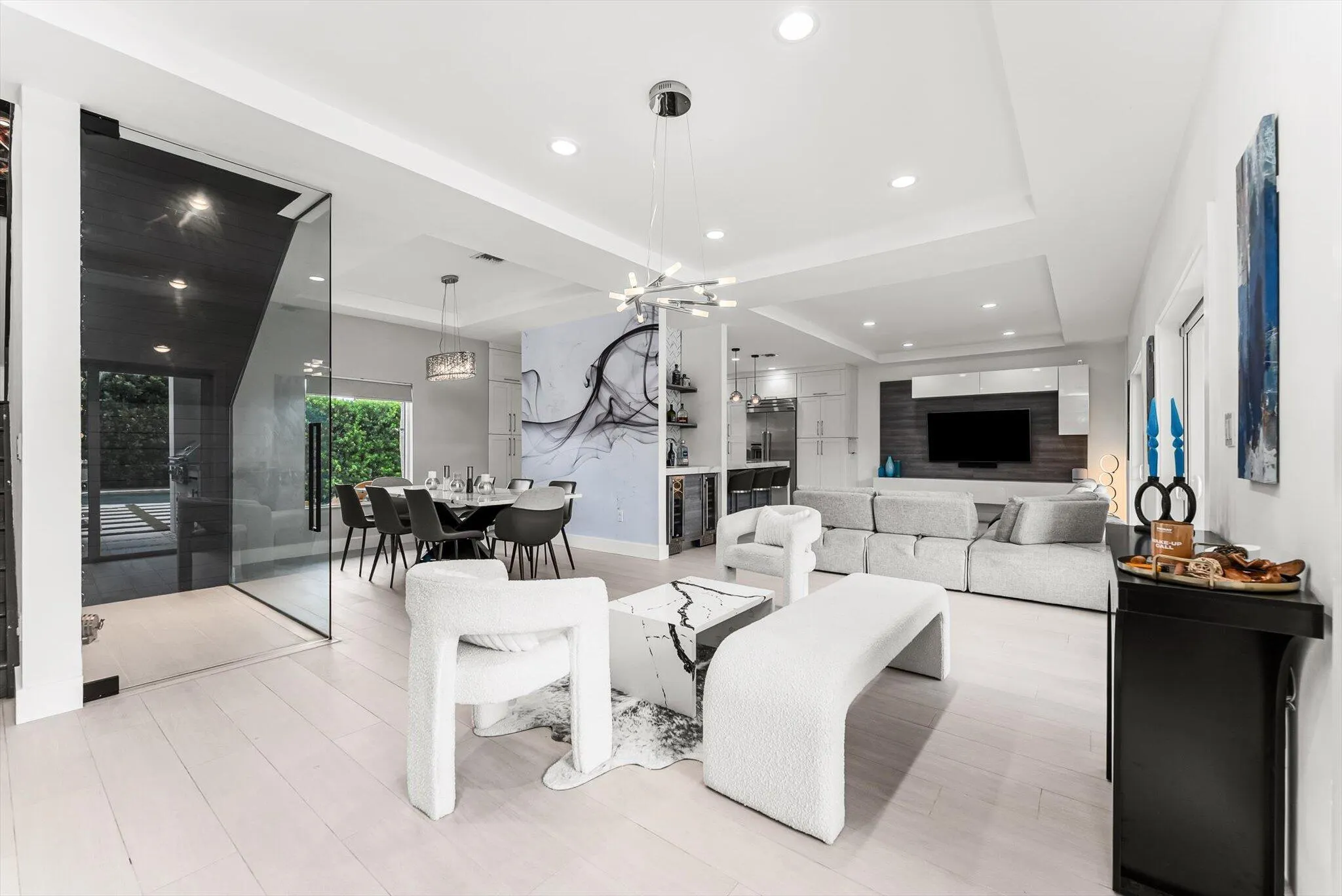 1044 NW 6th Drive
