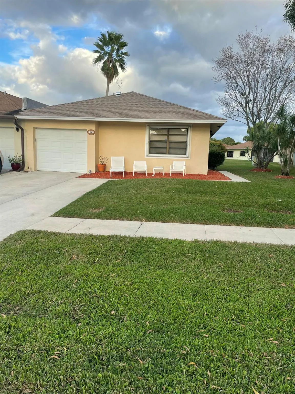 1662 Granfern Avenue