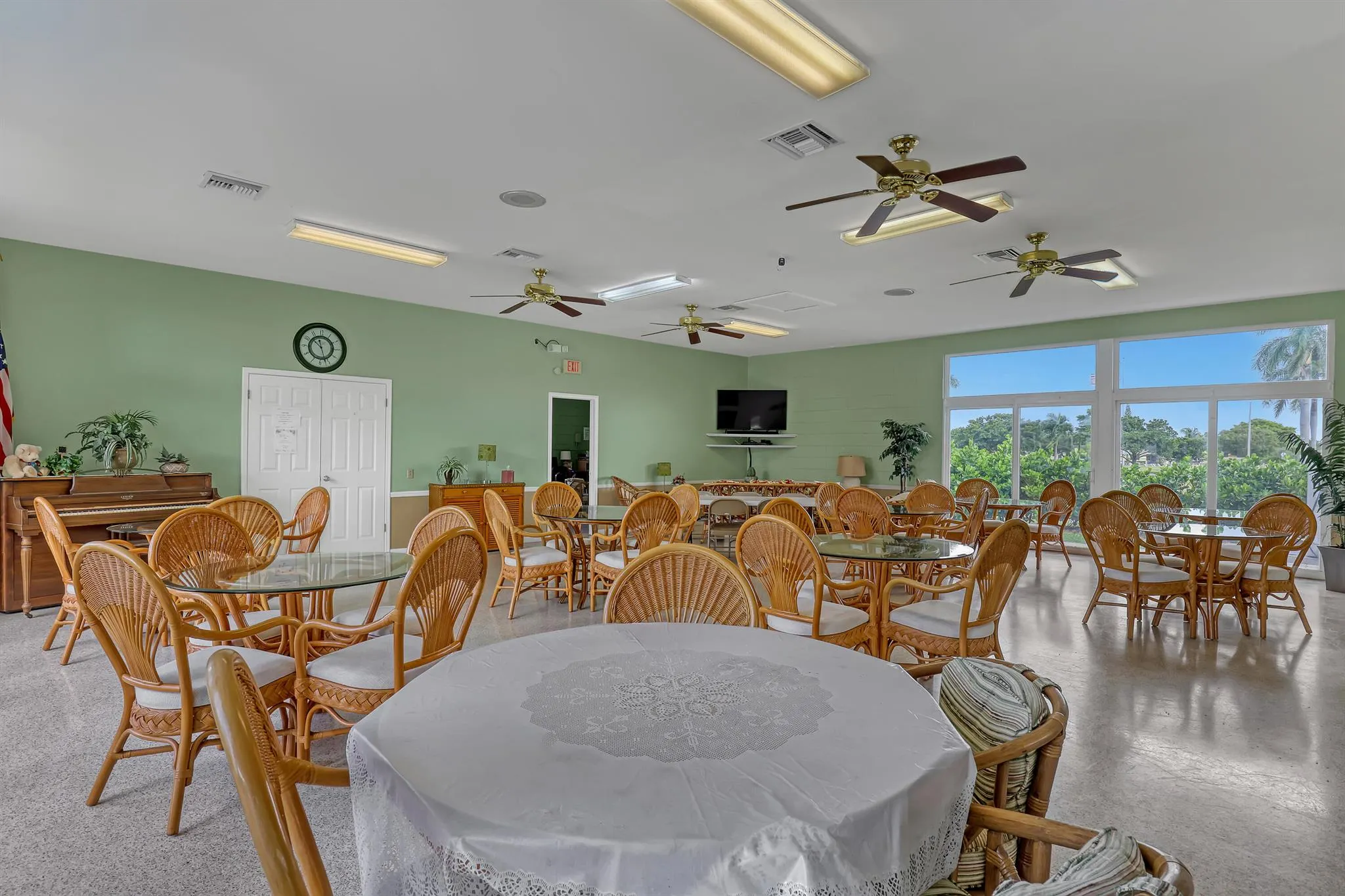 205 Main Boulevard, #1c