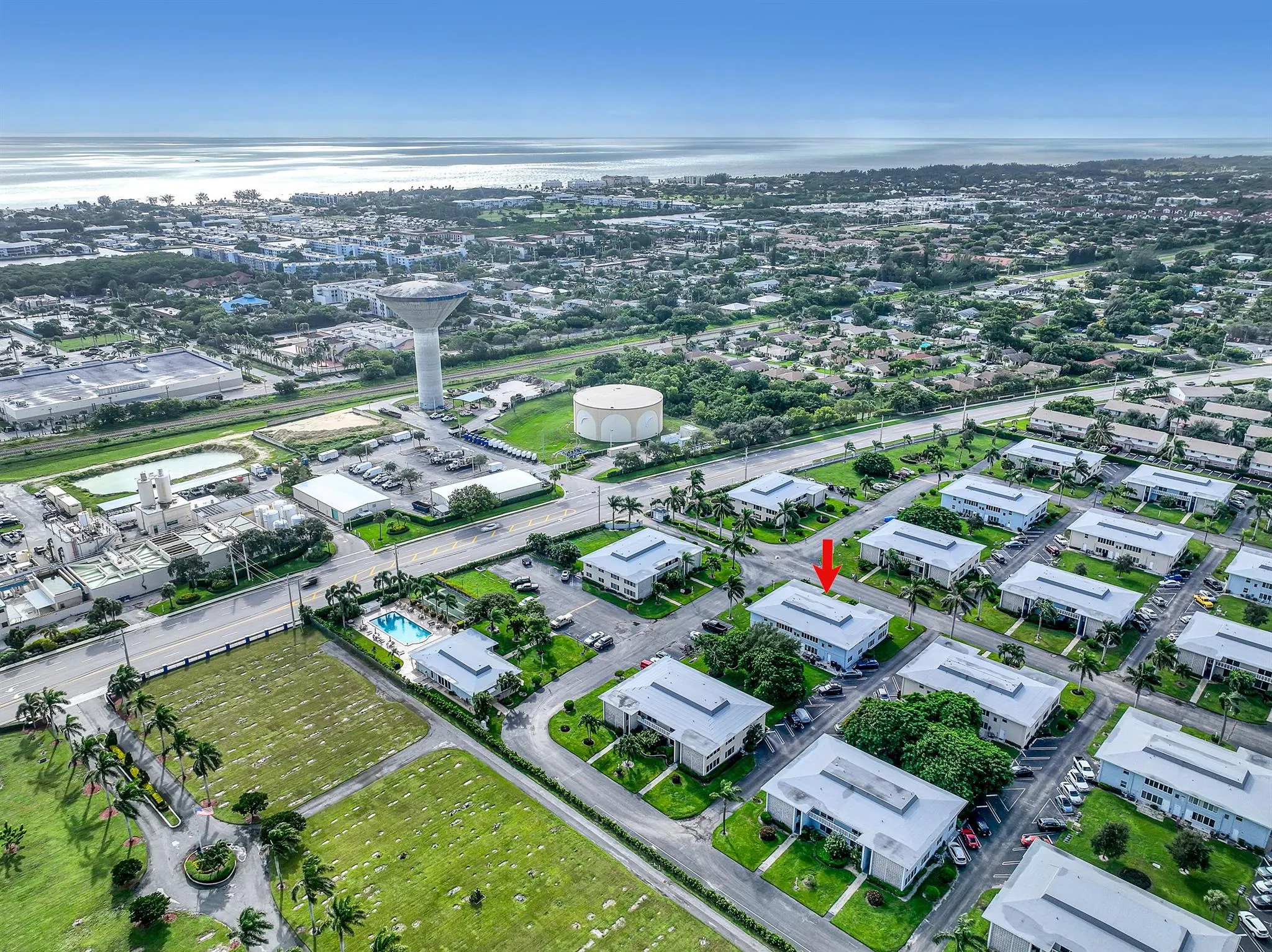 205 Main Boulevard, #1c