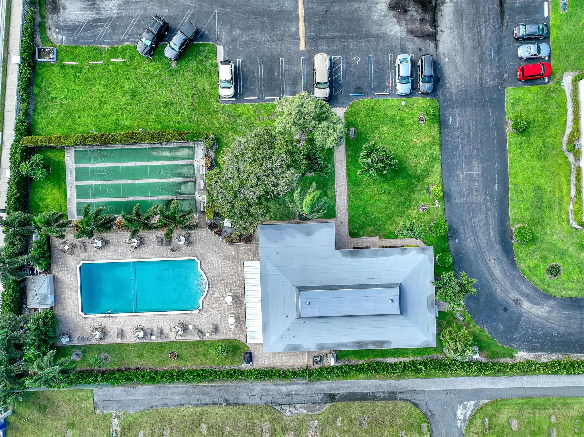205 Main Boulevard, #1c