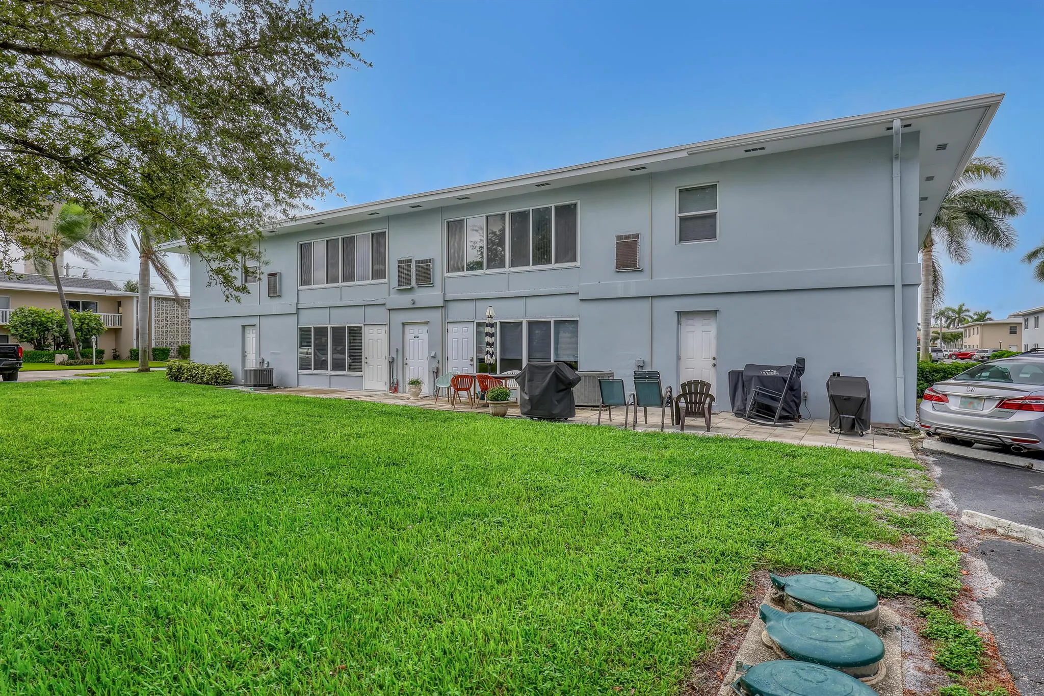205 Main Boulevard, #1c