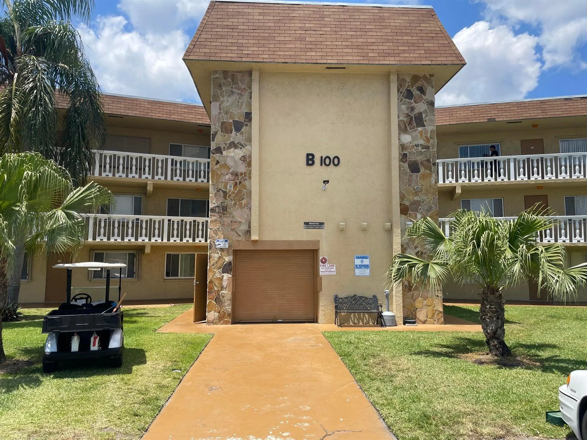 100 Village Green Circle E, #103