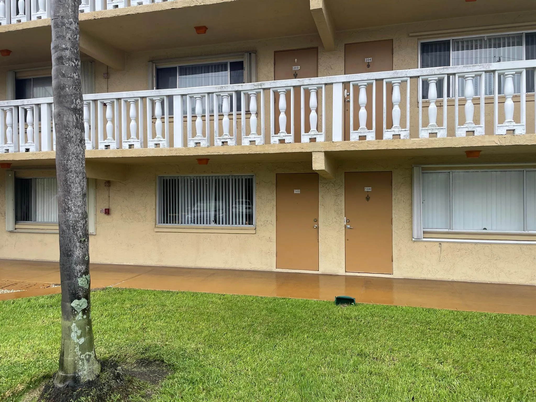 100 Village Green Circle E, #103