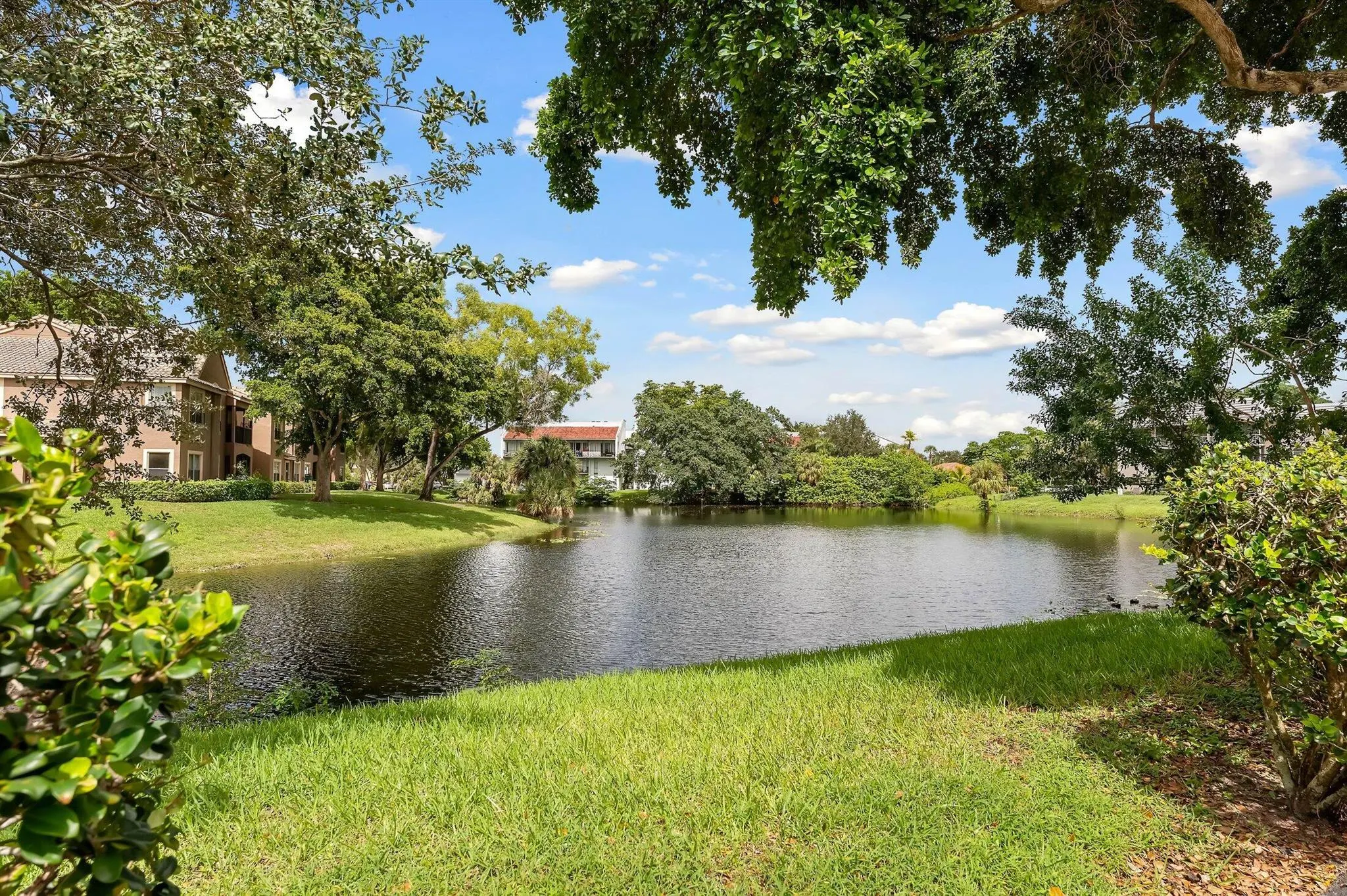 2850 Forest Hills Boulevard, #201