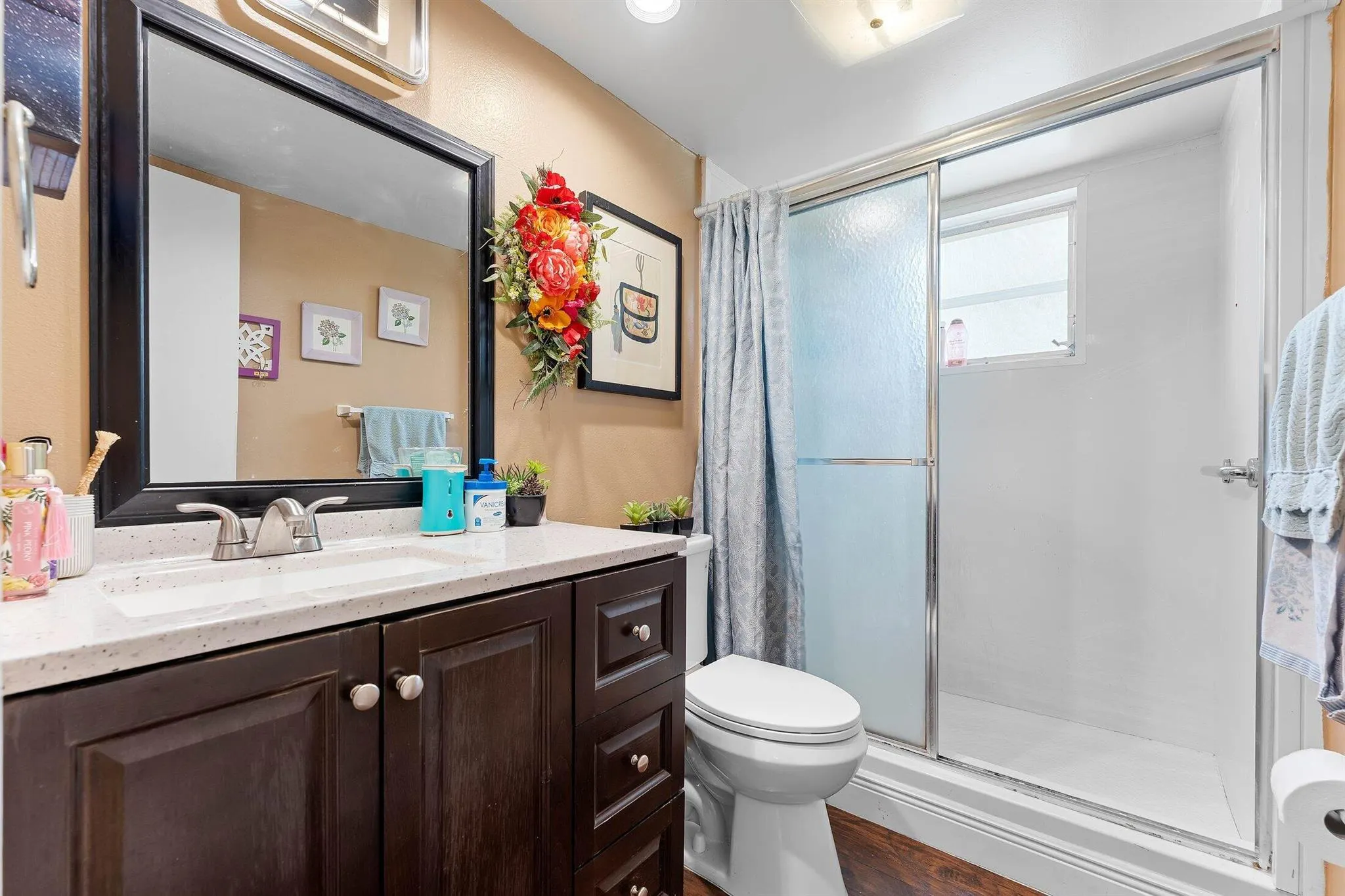 2850 Forest Hills Boulevard, #201