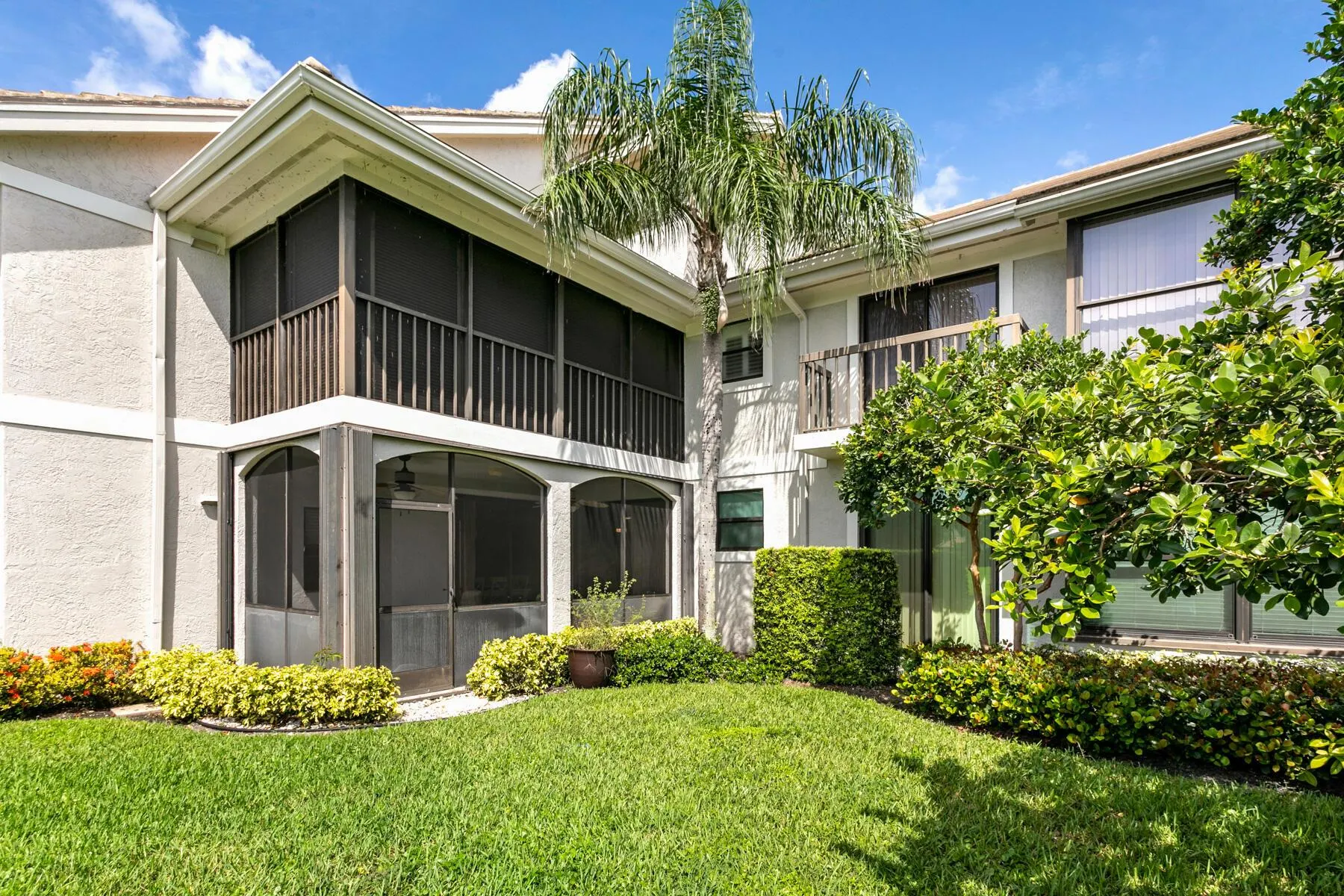16100 W Bay Drive, #147