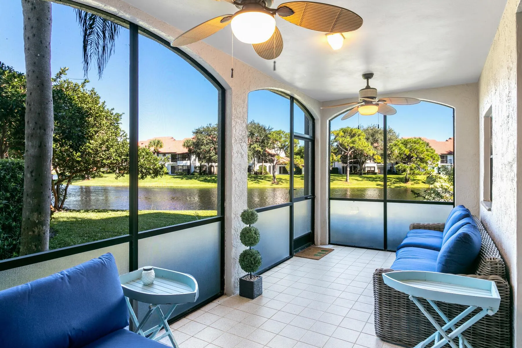 16100 W Bay Drive, #147