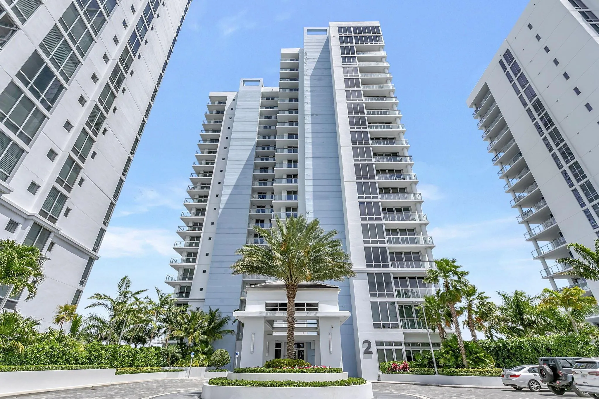 2 Water Club Way, #802