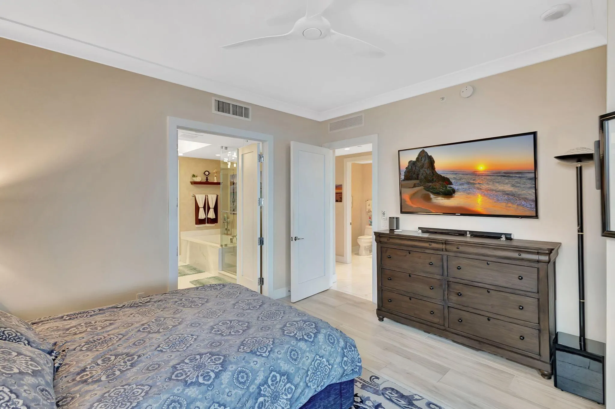 2 Water Club Way, #802
