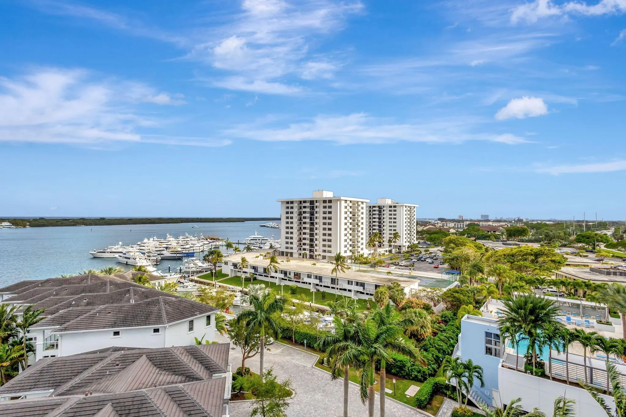 2 Water Club Way, #802
