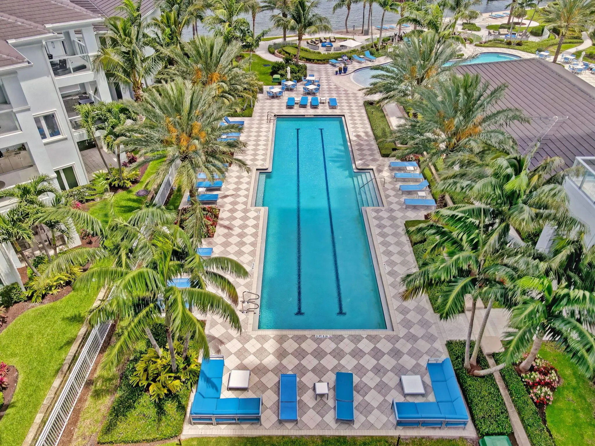 2 Water Club Way, #802