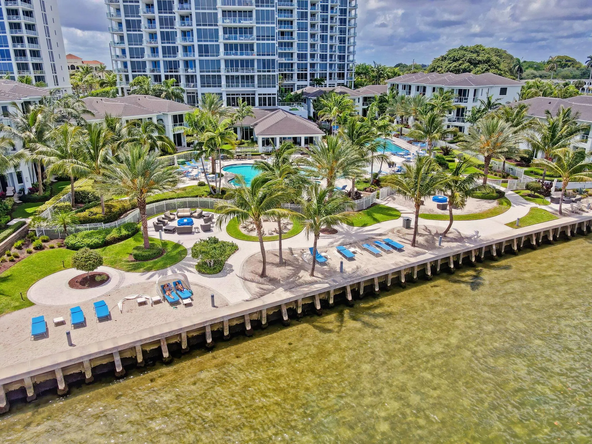 2 Water Club Way, #802