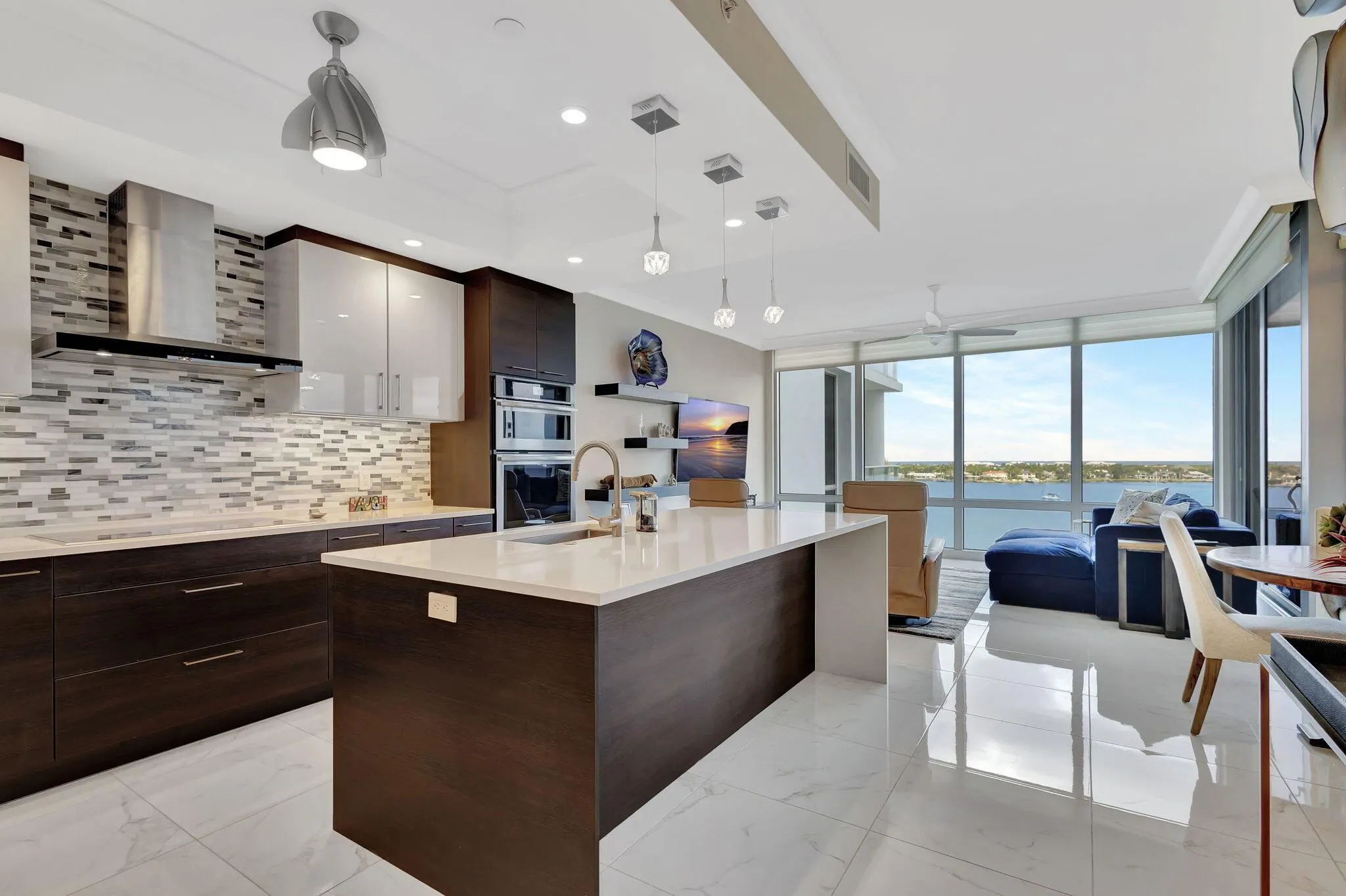 2 Water Club Way, #802