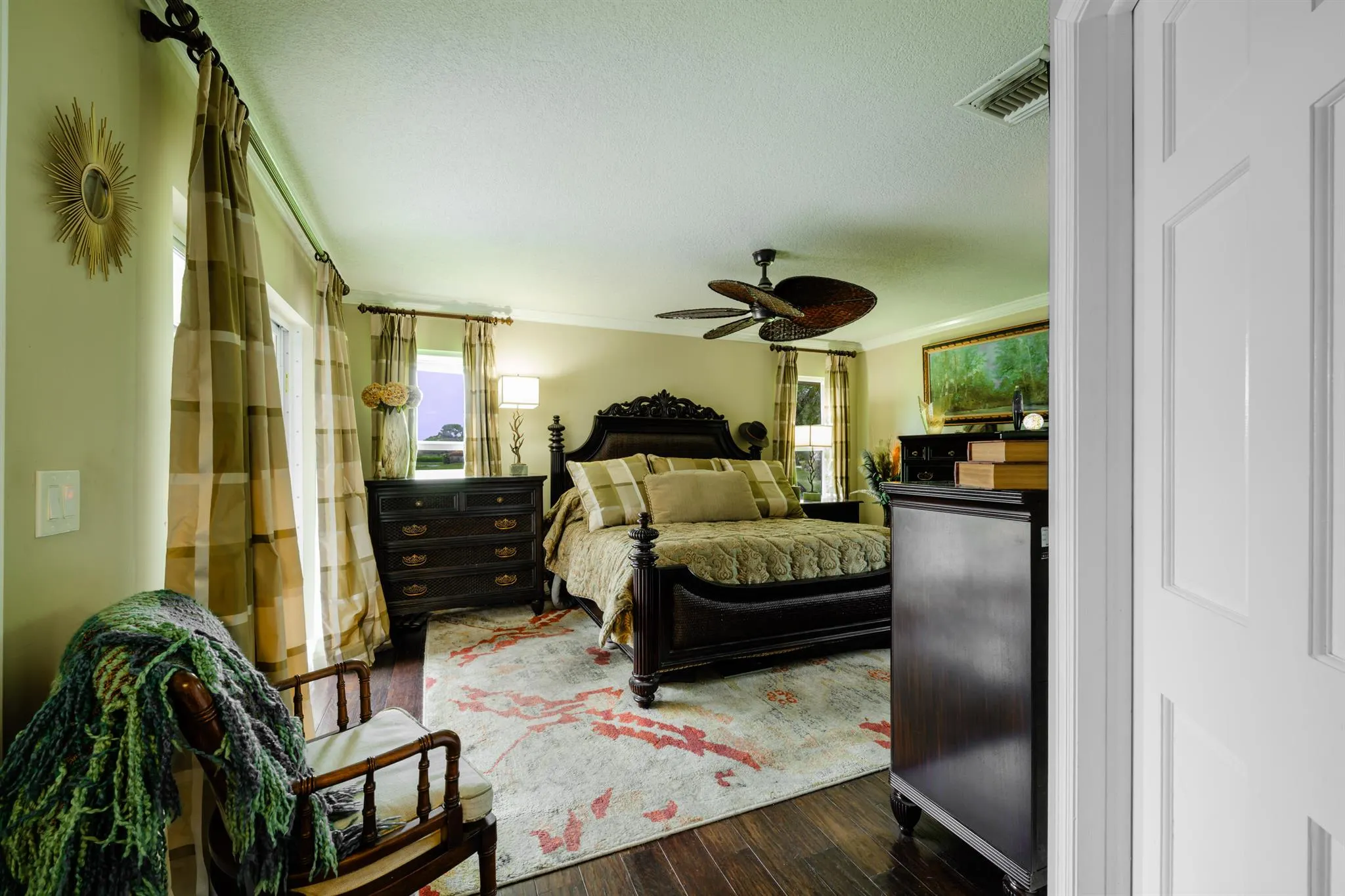 7 Bannock Road