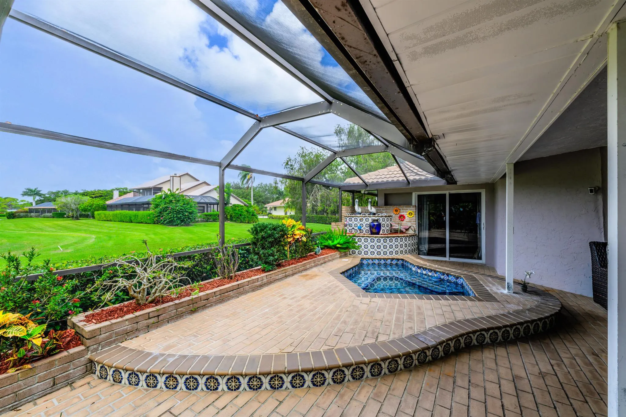 7 Bannock Road