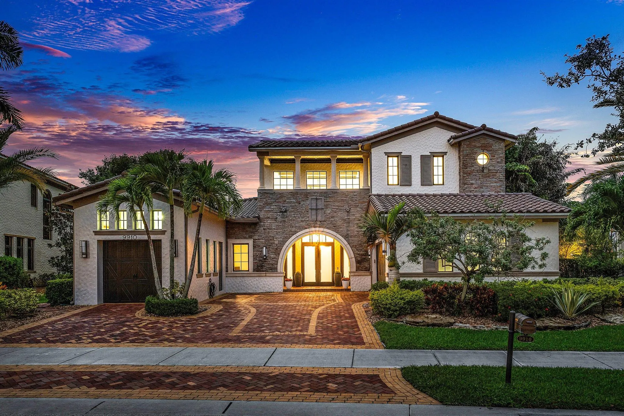 9910 Bay Leaf Court