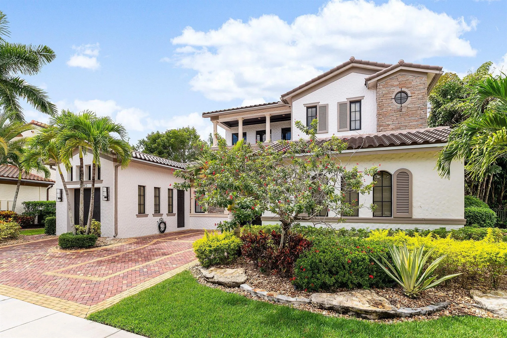 9910 Bay Leaf Court