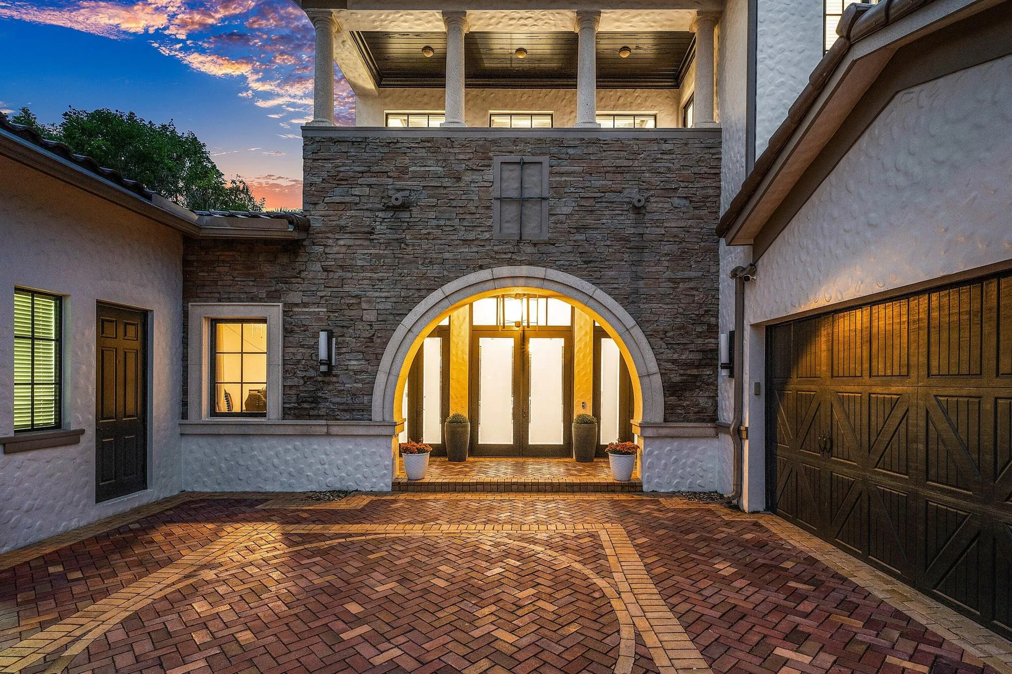 9910 Bay Leaf Court