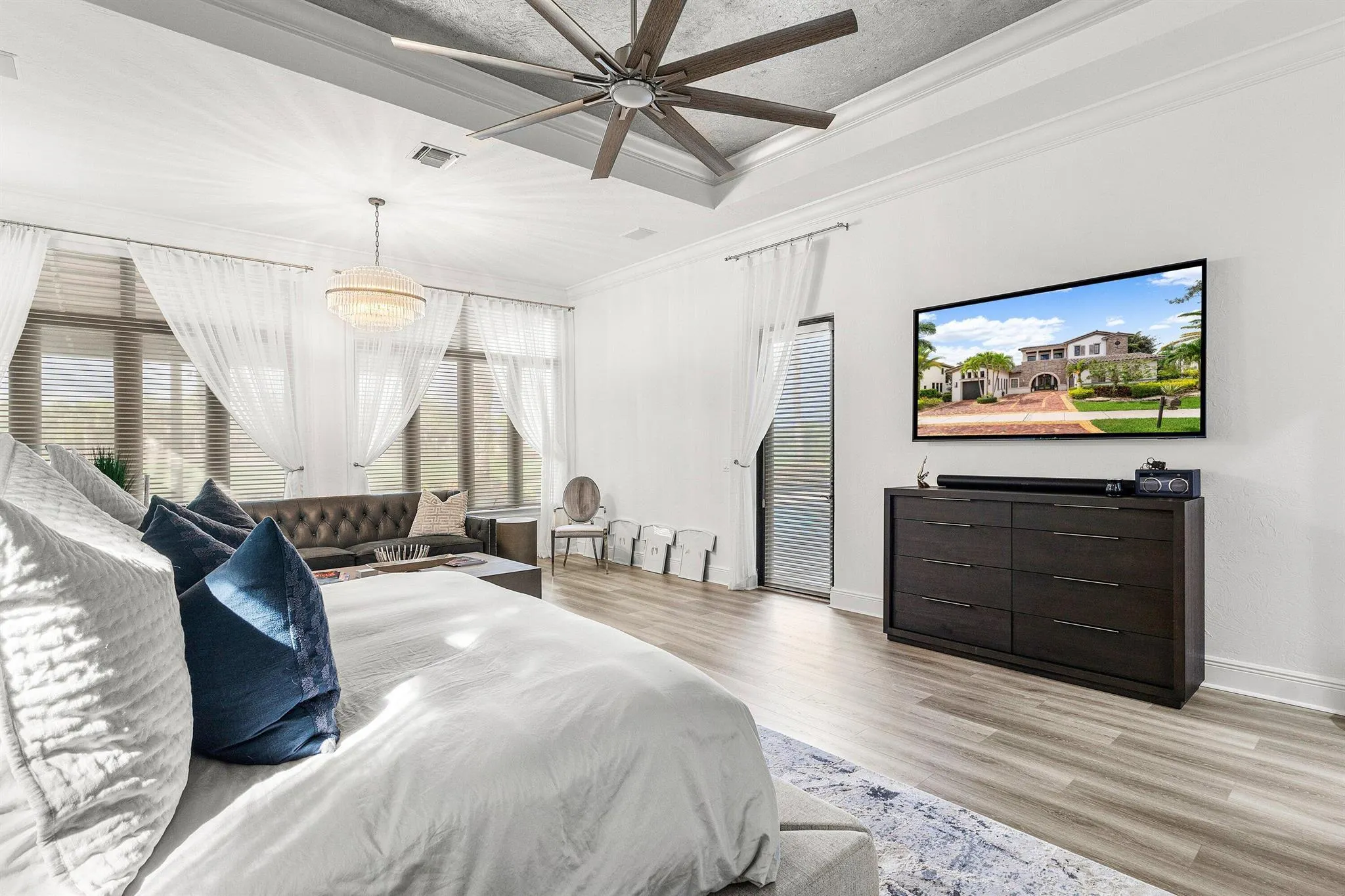 9910 Bay Leaf Court
