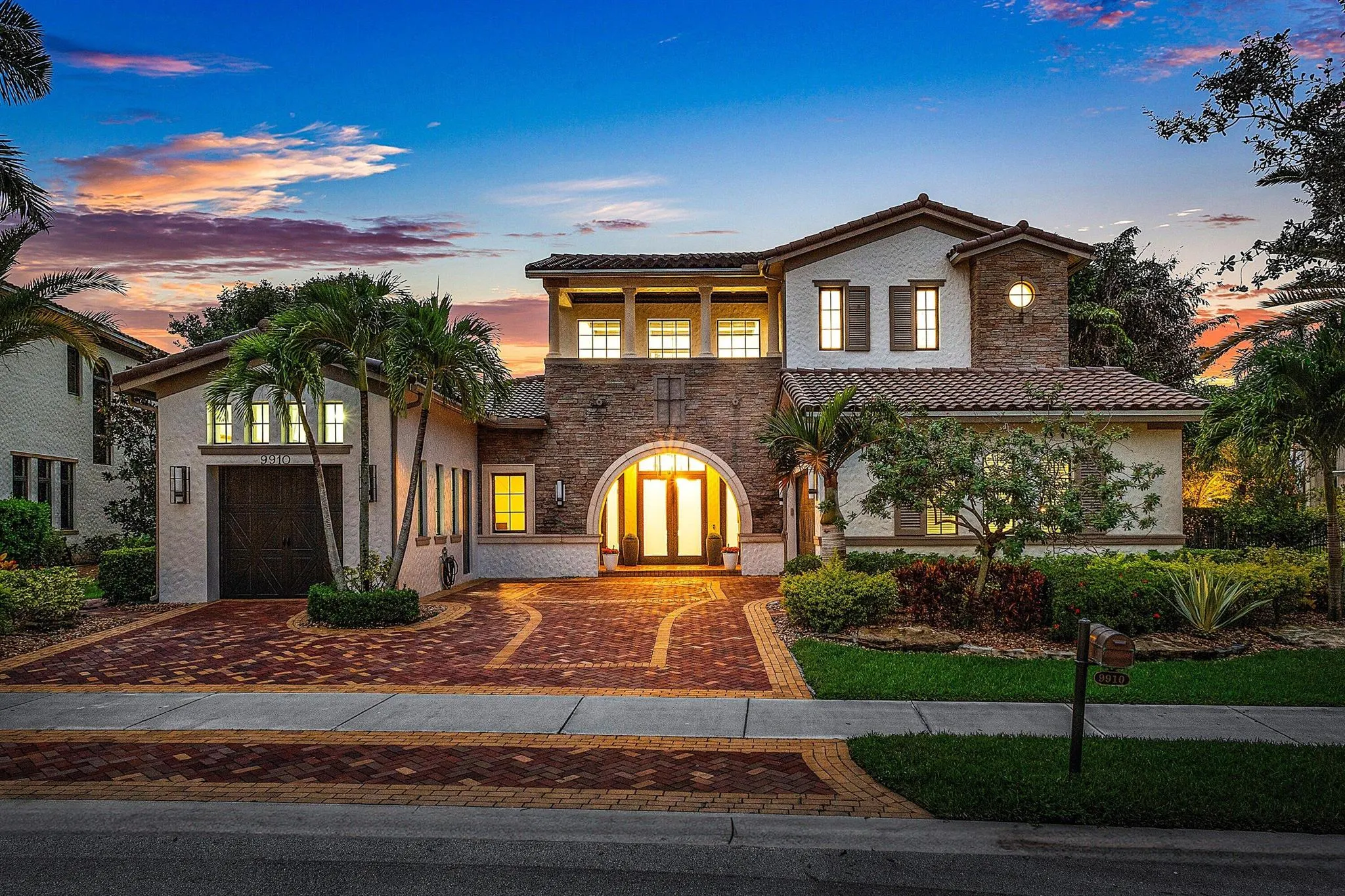 9910 Bay Leaf Court