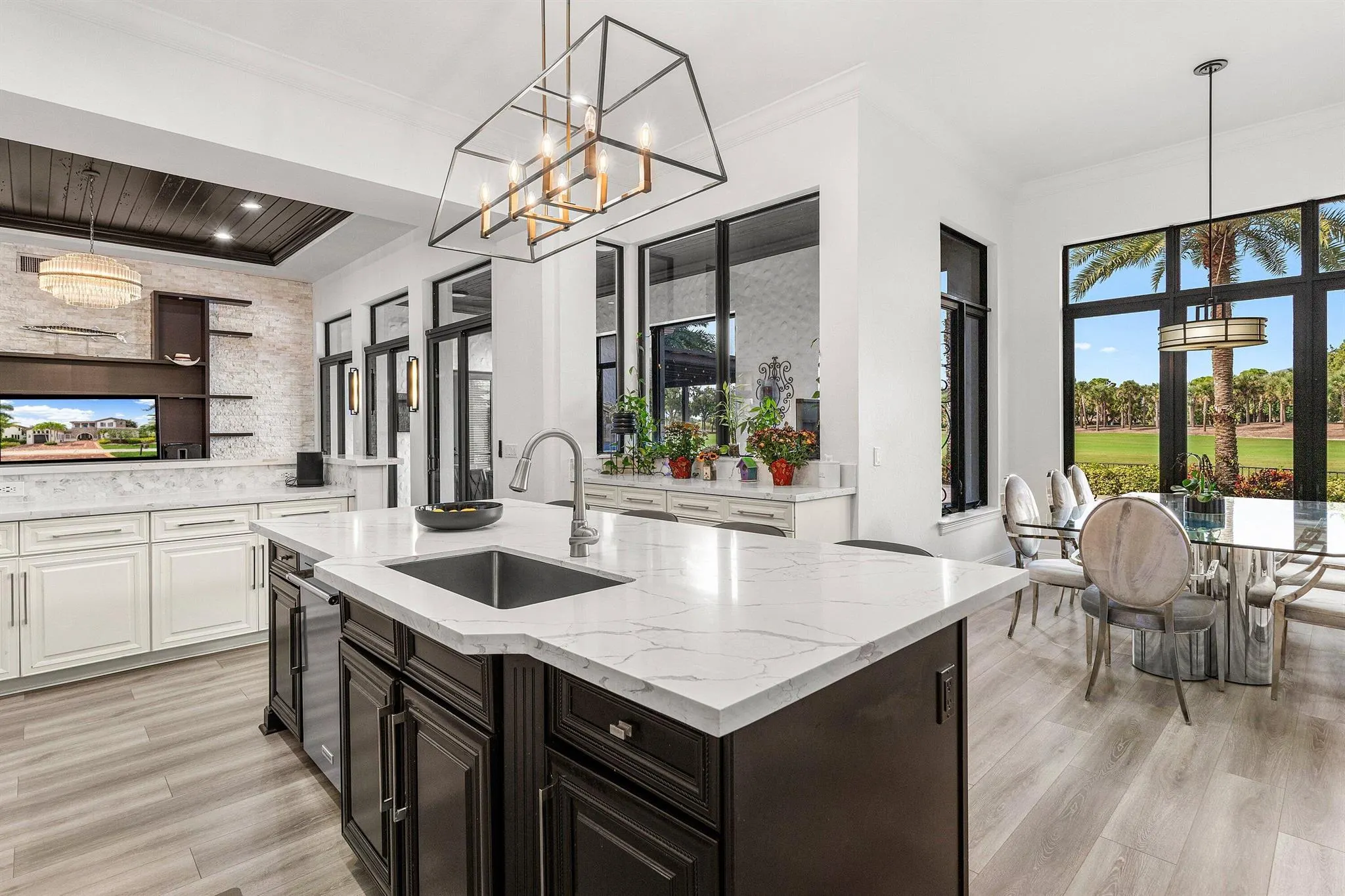 9910 Bay Leaf Court