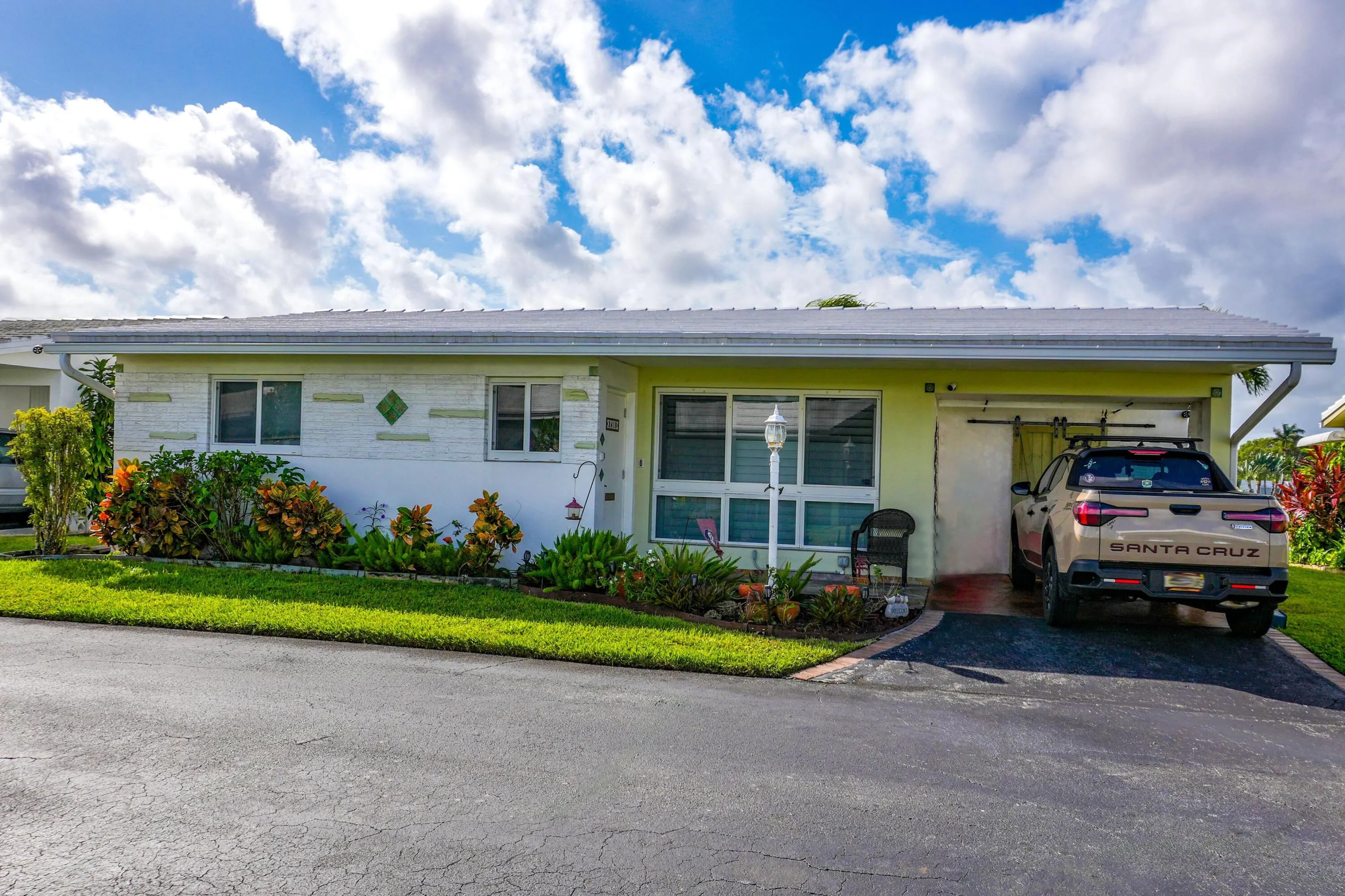 2418 Carlyle Lane, #148