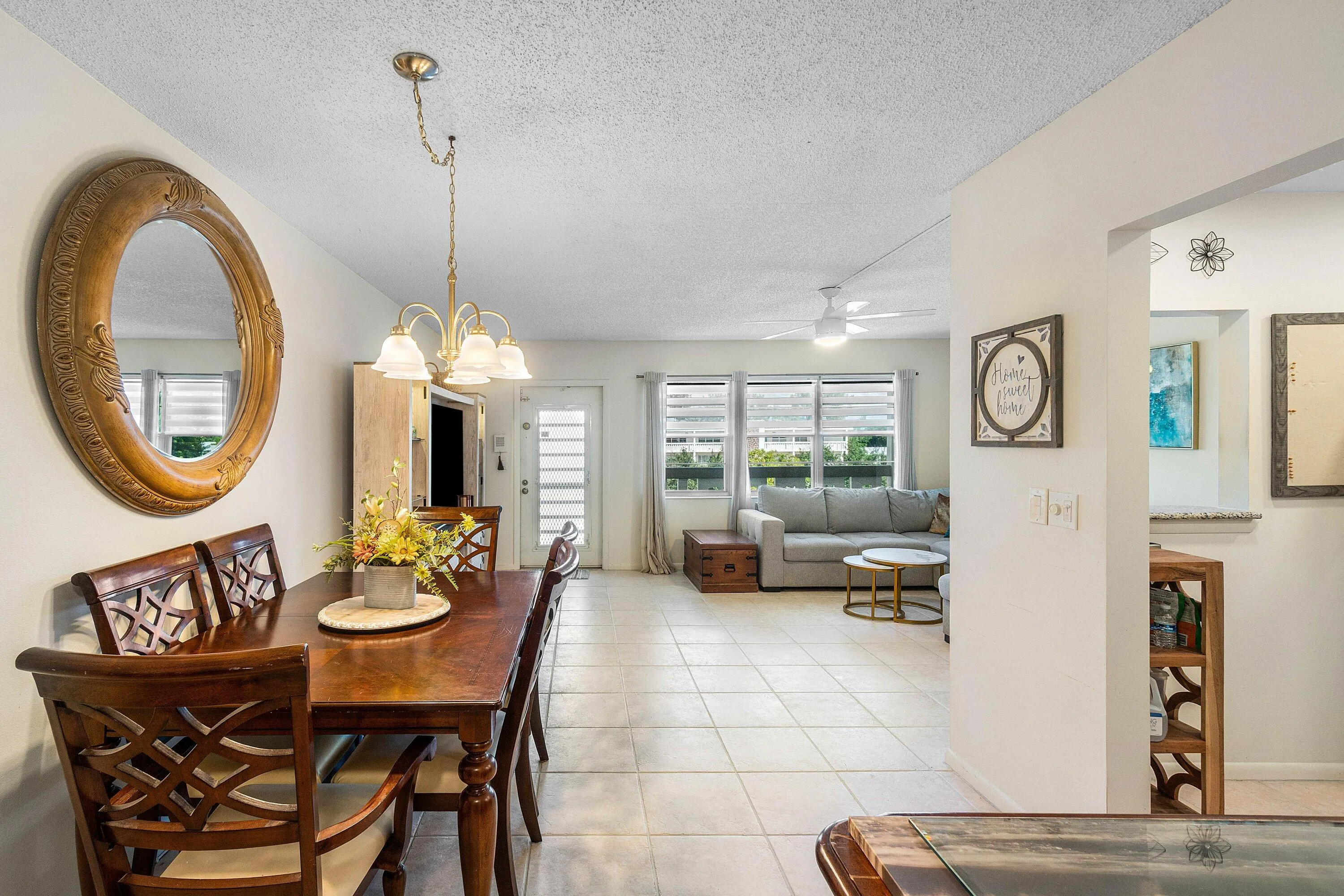 4015 Cambridge A
