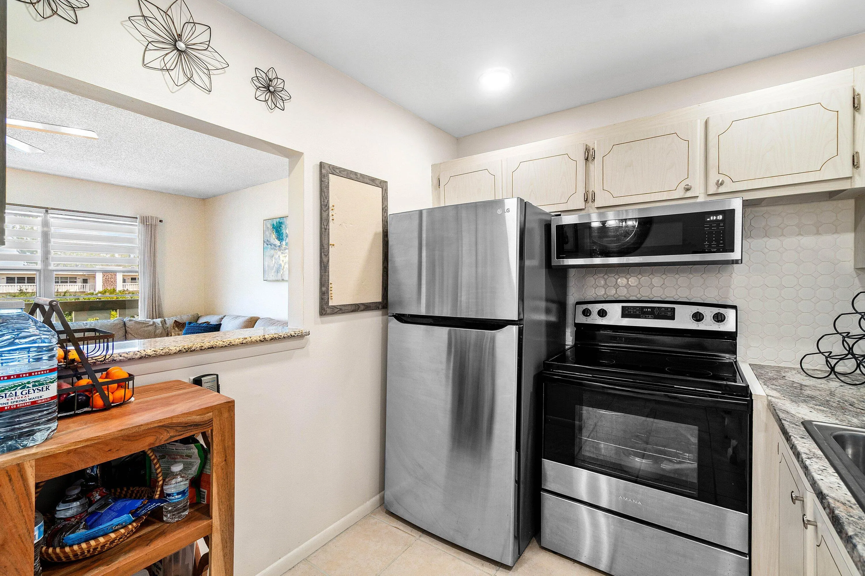 4015 Cambridge A