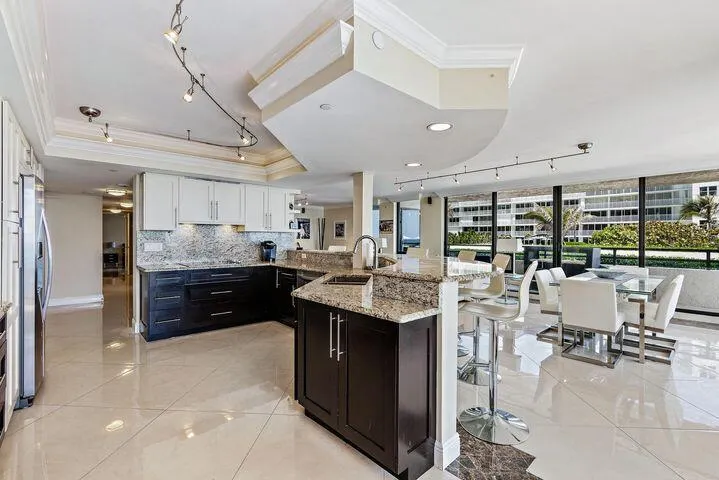 3560 S Ocean Boulevard, #200