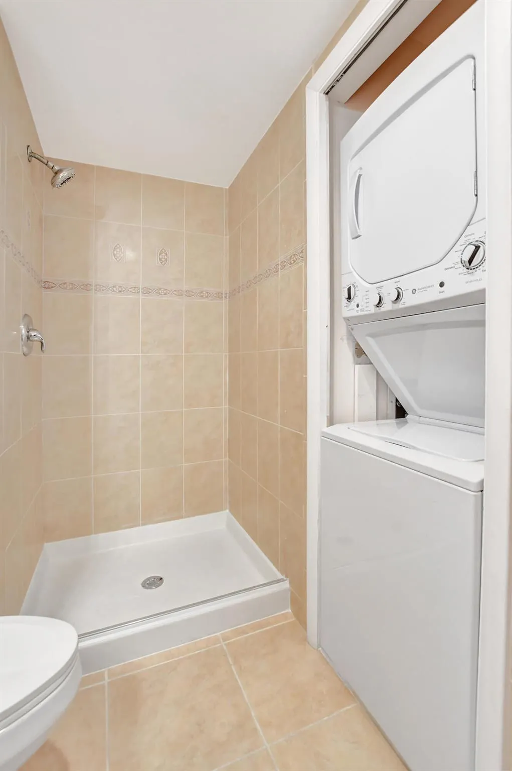 21864 Arriba Real, #3 D