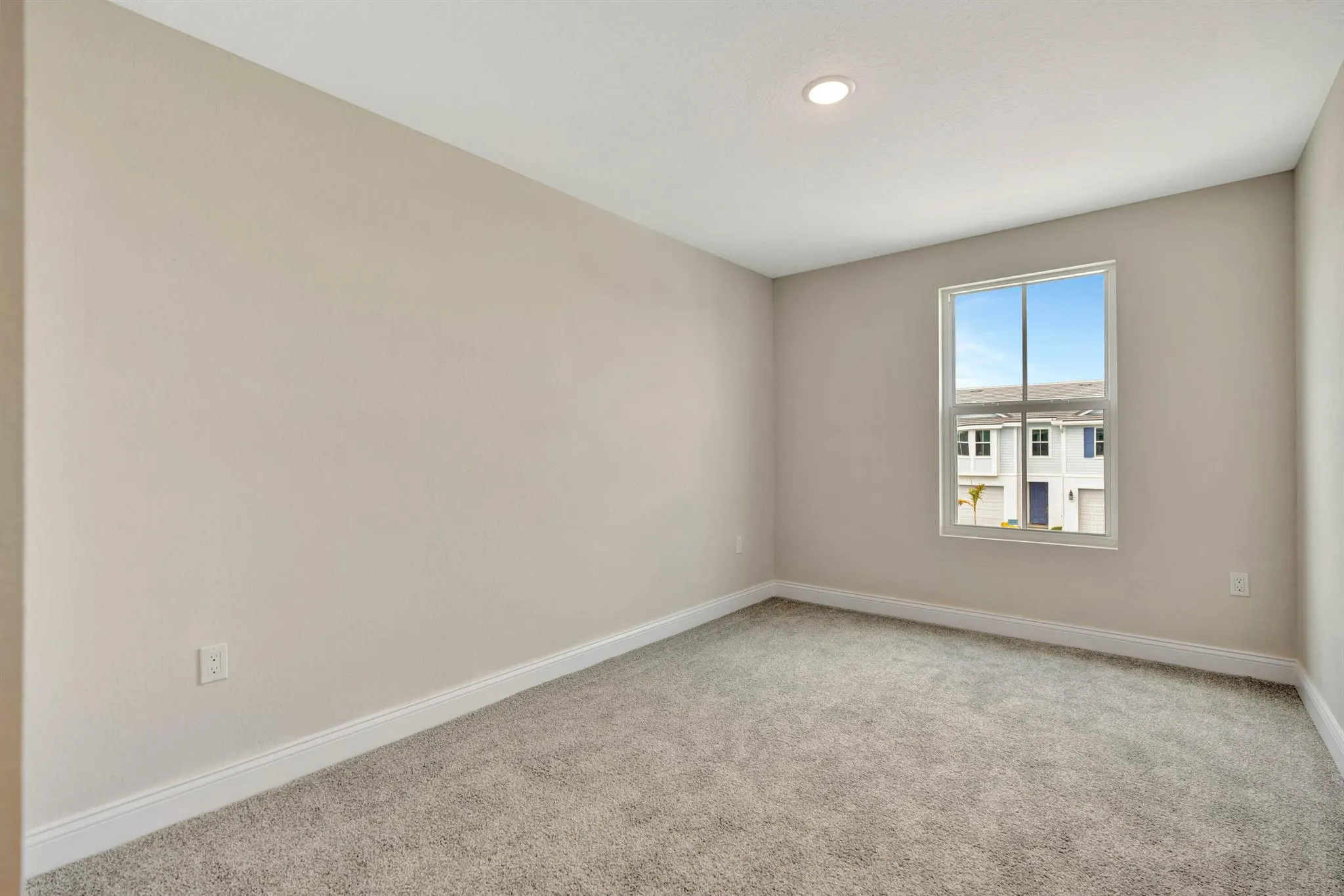 148 SE Birch Terrace