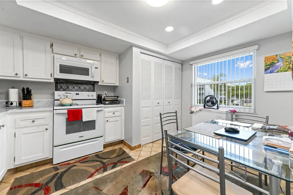 7610 NW 18th Street, #203